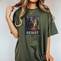 Resist Portland Frog Shirt – Funny Rebel Graphic Tee – No Kings Freedom Design