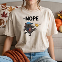 No Kings in America Tee – Black Cat Parody Shirt – Liberty & Humor Graphic Top