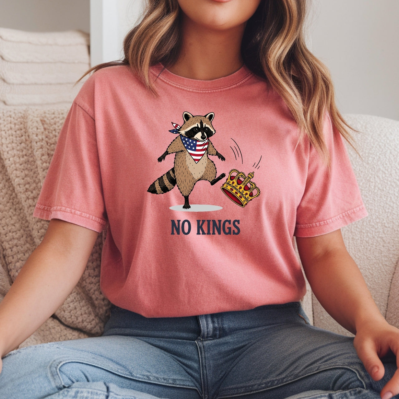 No Kings Raccoon T-Shirt – Funny American Rebel Tee – Patriotic Humor Graphic Top