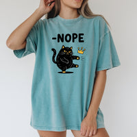 Black Cat Parody T-Shirt – No Kings in America Funny Satire Tee