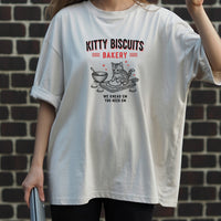 Funny Kitty Biscuits Bakery T-Shirt – We Knead Em, You Knead Em Cat Lover Tee