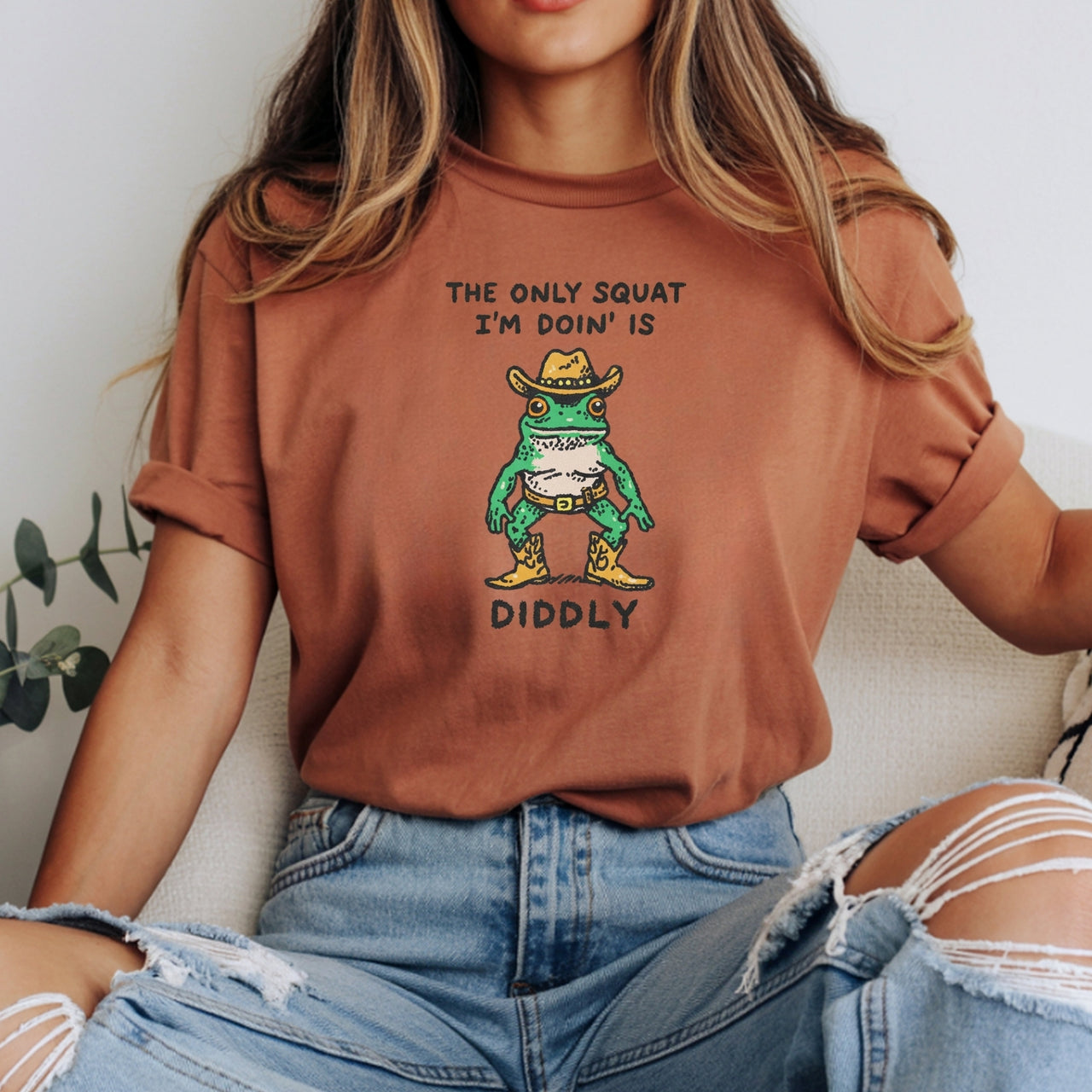 The Only Squat I’m Doin' T-Shirt - Funny Cowboy Frog Graphic Tee
