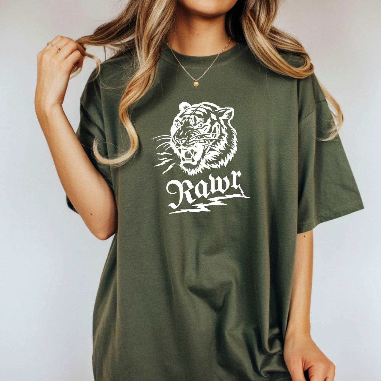 Vintage Rawr Roaring Tiger T-Shirt - Retro 90s Grunge Wild Animal Graphic Tee