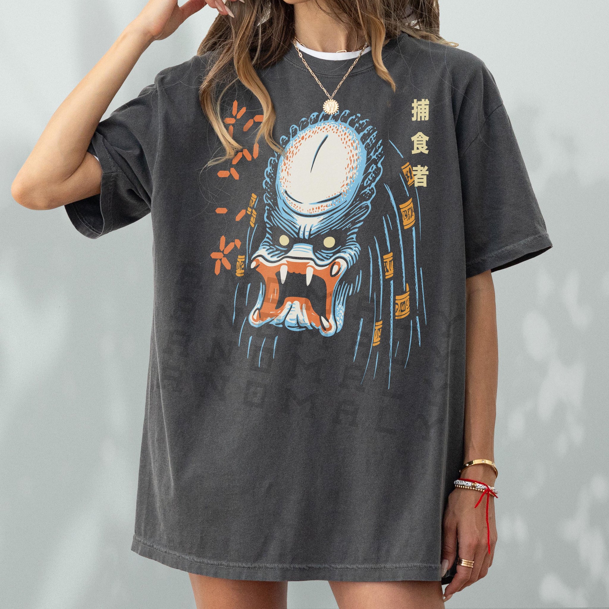Vintage Sci-Fi Movie Graphic Tee – Japanese Anime Style 80s Alien Monster T-Shirt
