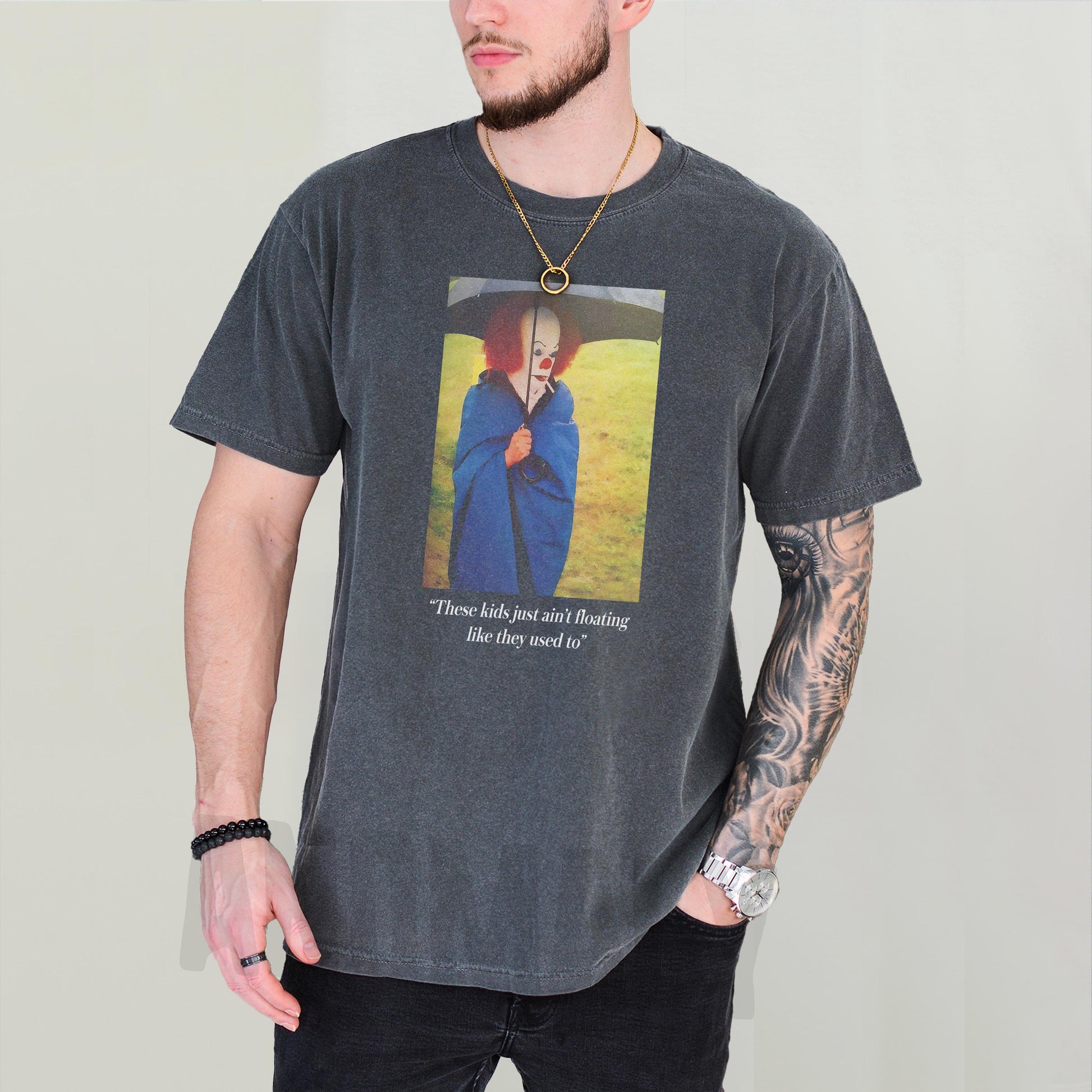 Funny Clown T-Shirt – Retro 90s Penny Horror Movie Graphic Tee