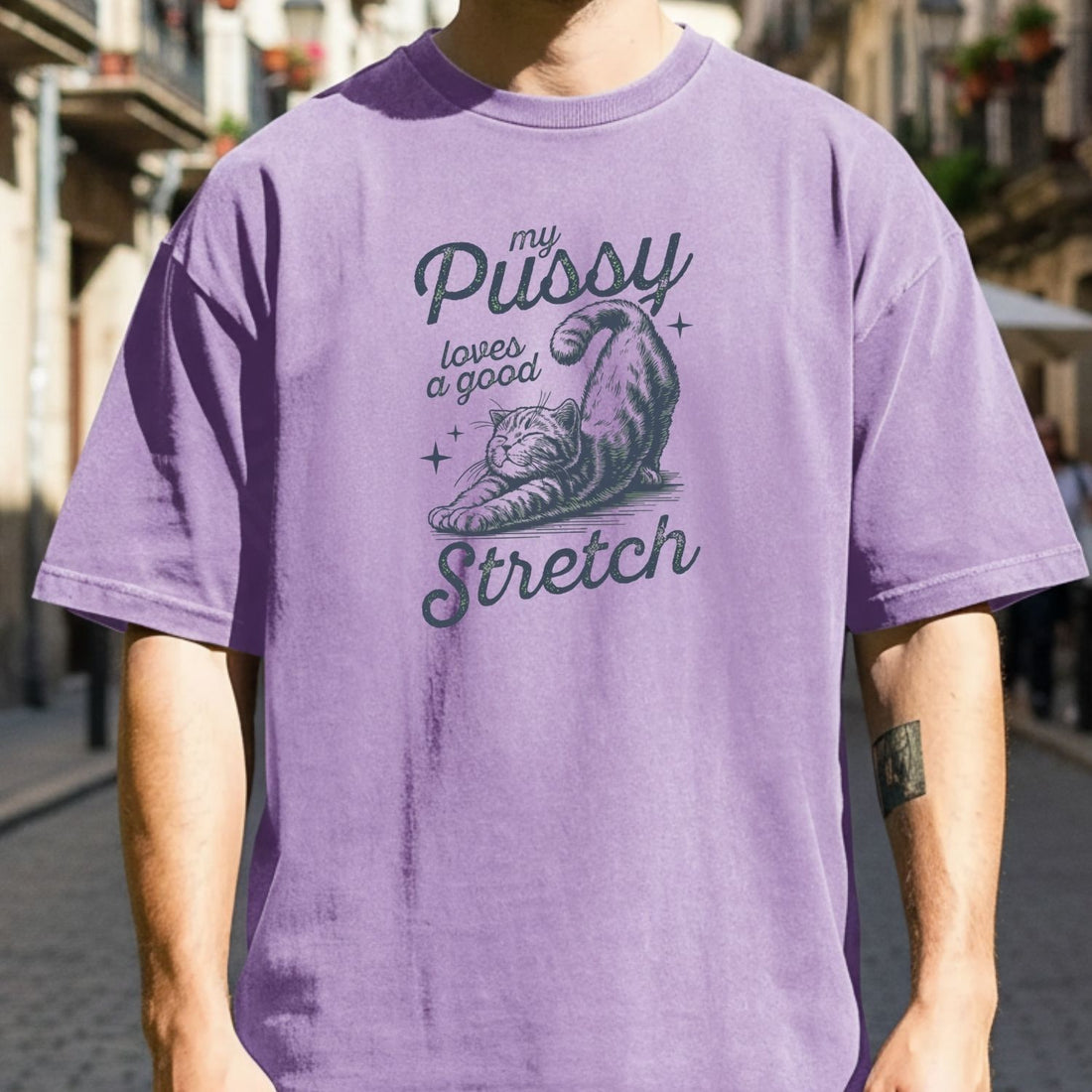 Cheeky Cat Shirt – Funny Stretching Cat Tee, Retro Humor Gift for Her