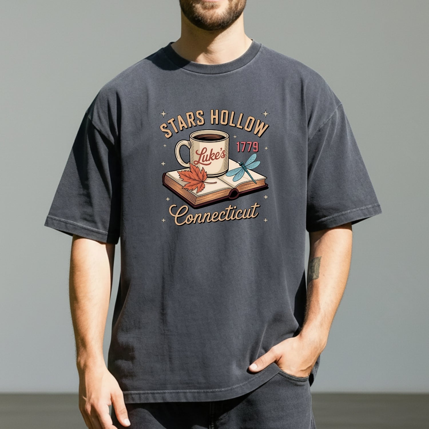 Retro Coffee Shop Tee – Stars Hollow Connecticut 1779 T-Shirt – Vintage Cafe Design