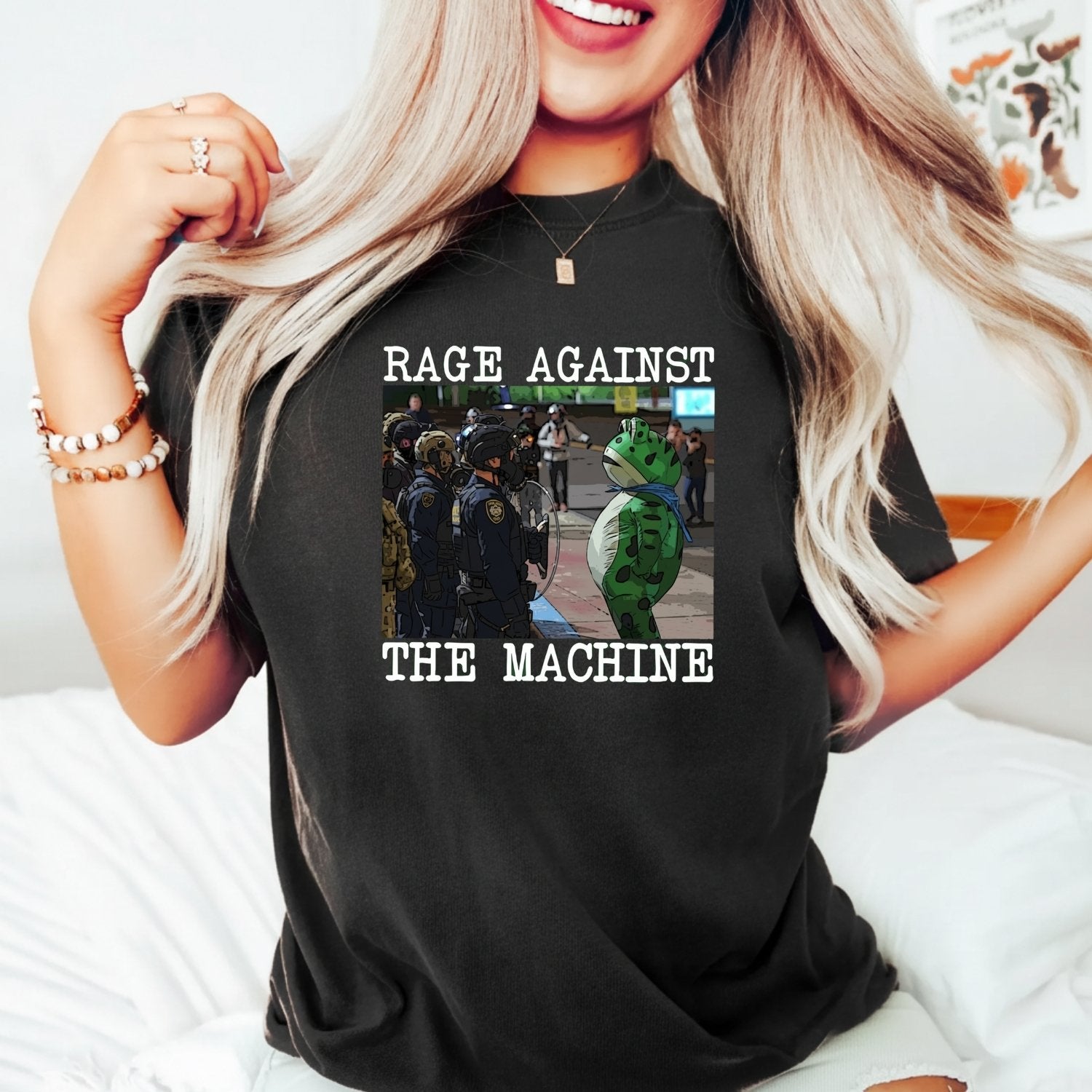 Portland Frog Protest Shirt – Vintage Activist-Inspired Graphic Tee