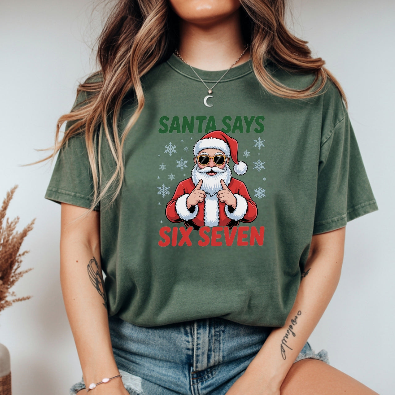 Funny Santa Says Six Seven T-Shirt – Christmas Meme Graphic Tee