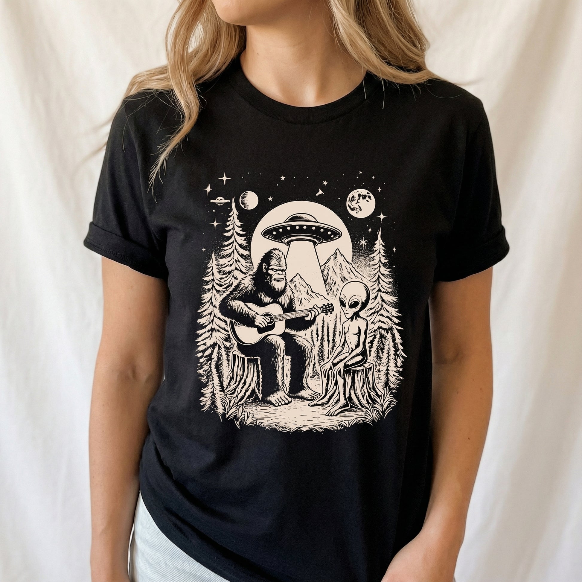 Bigfoot Playing Guitar Graphic T-Shirt - Alien UFO Vintage 90s Style Tee