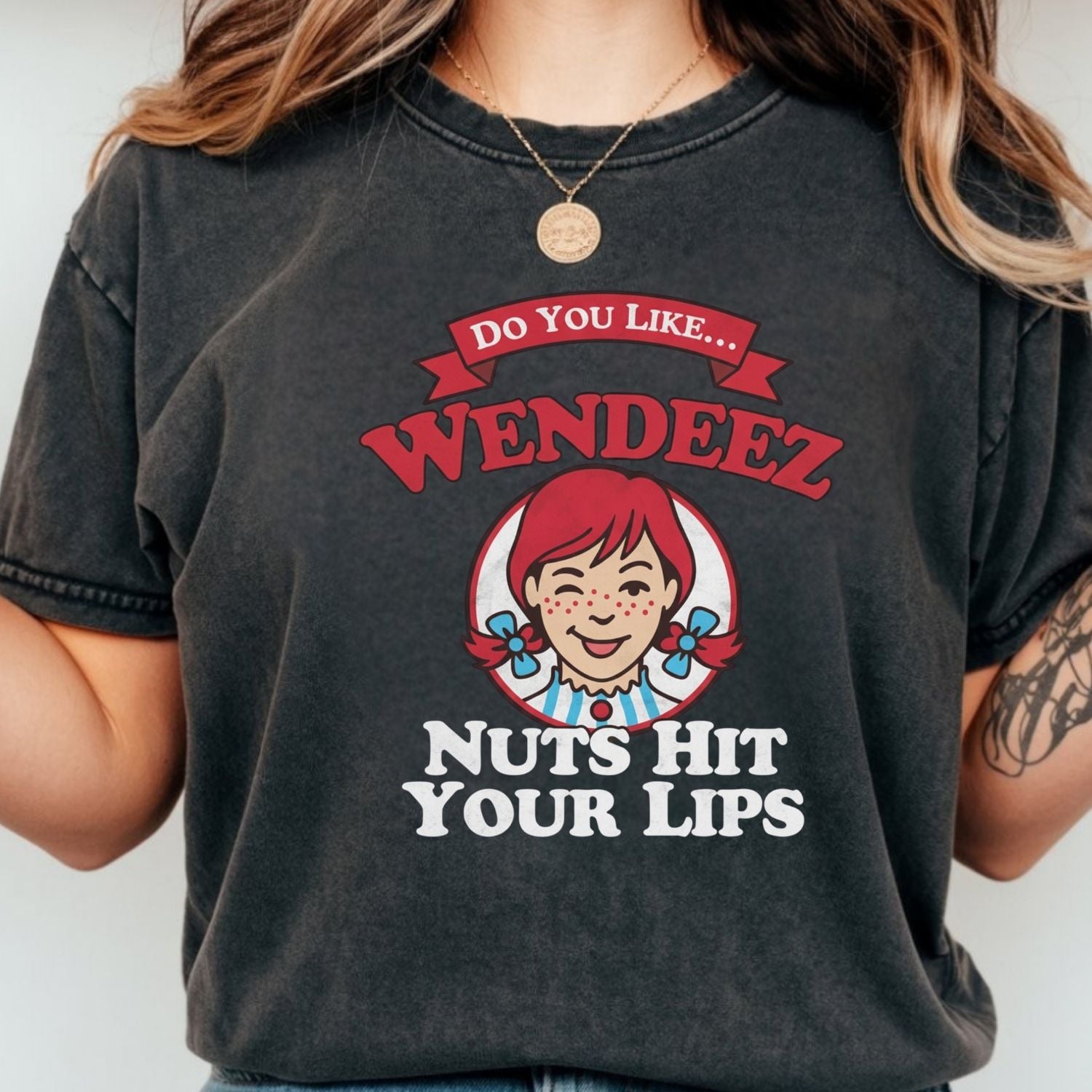 Wendeez Nuts Hit Your Lips Funny Retro Meme Shirt – Cheeky Humor Tee, Embarrassing Joke Gift for Adults