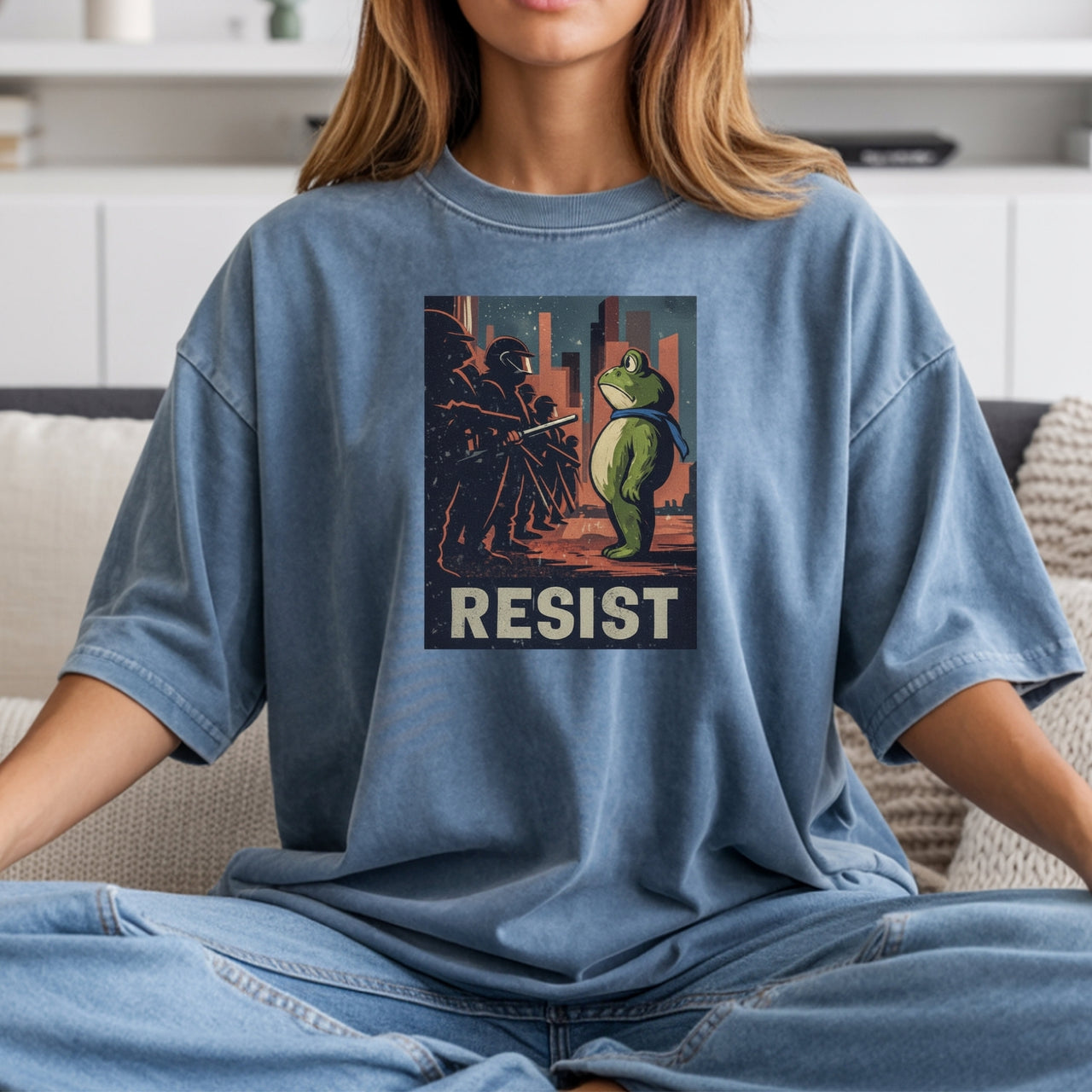 Resist Portland Frog Shirt – Funny Rebel Graphic Tee – No Kings Freedom Design