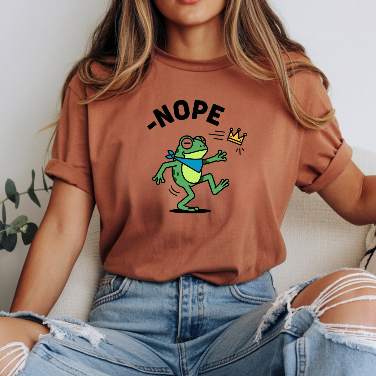 No Kings Streetwear T-Shirt – Frog Graphic Cotton Top for Men & Women