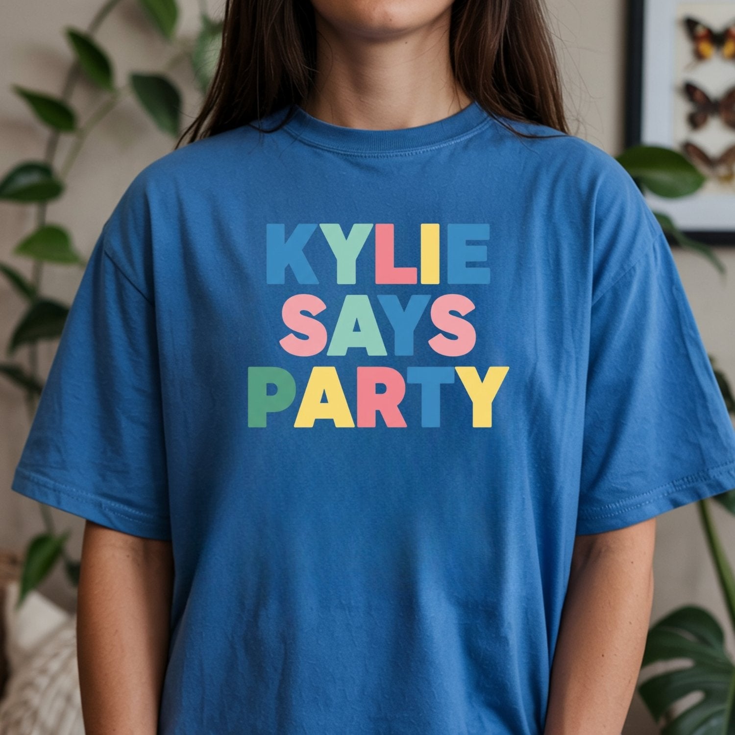 Kylie Says Party Shirt – Retro Disco Pop-Inspired Graphic Tee