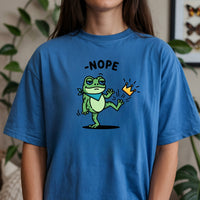 No King Sarcastic Frog Graphic Tee – Nope Crown Kick Unisex Top