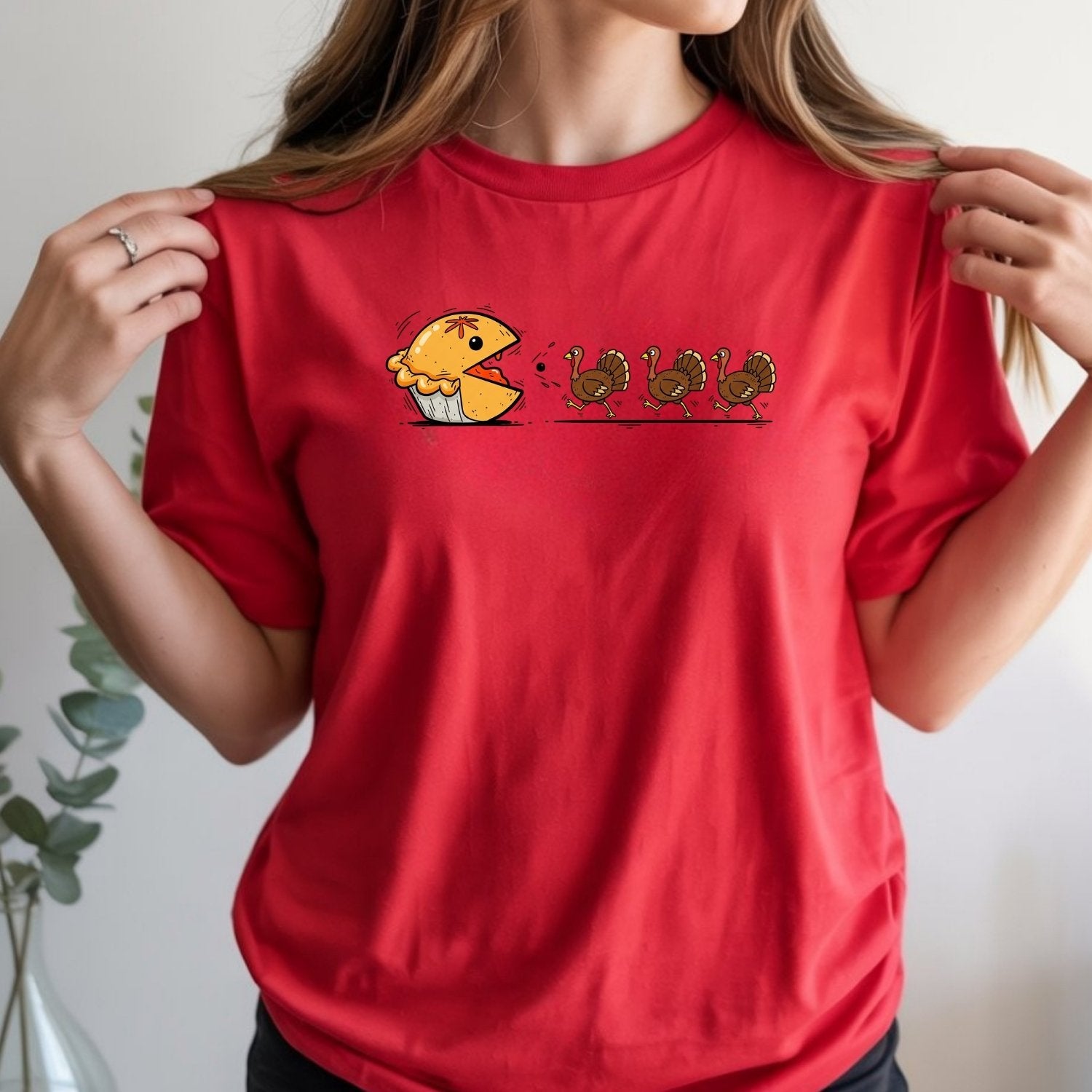 Funny Thanksgiving Shirt – Retro Pumpkin Pie Chasing Turkey Tee