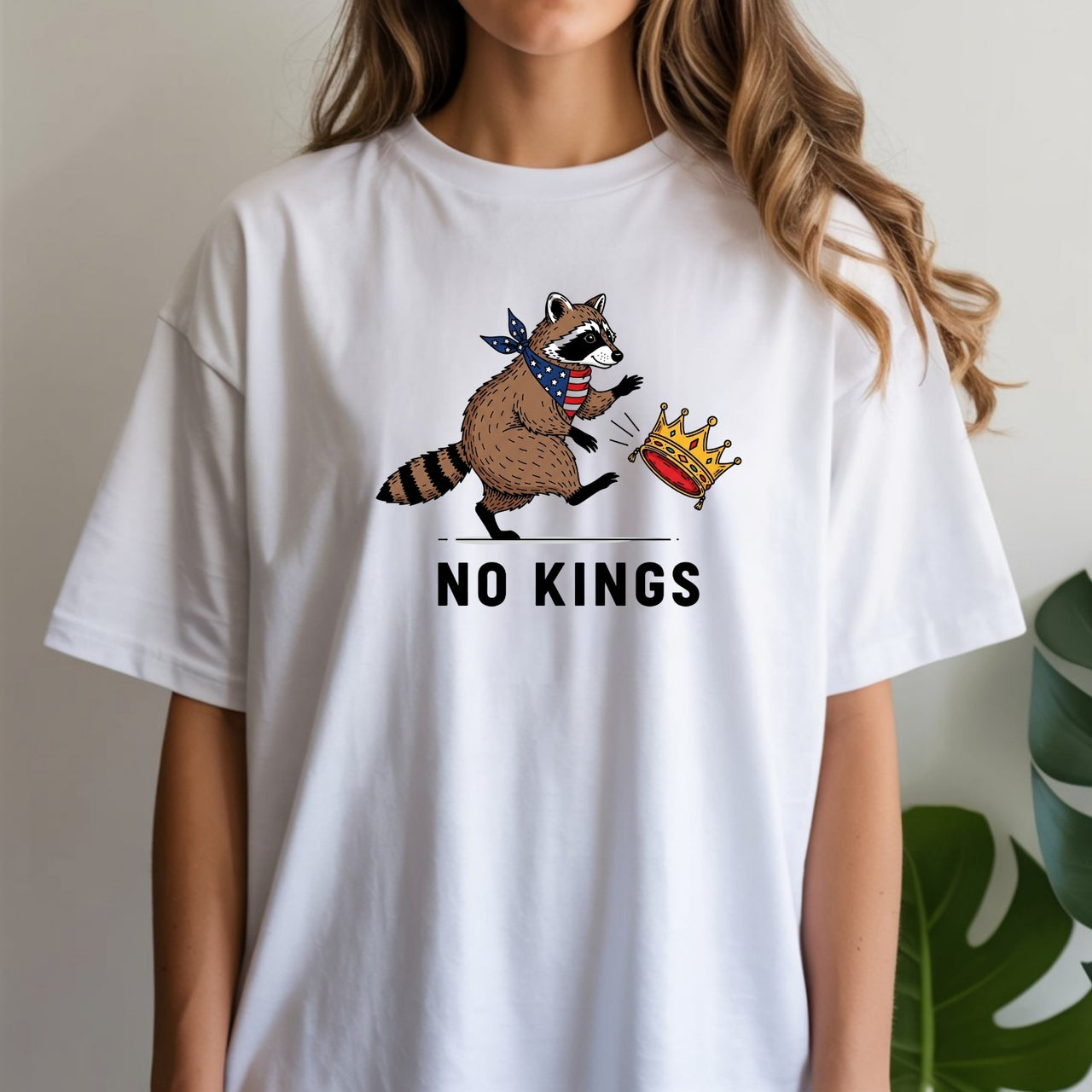 No Kings Raccoon Graphic T-Shirt - Freedom and Independence Shirt – Funny Parody Top