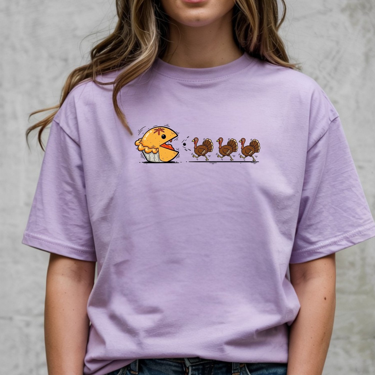 Funny Thanksgiving Shirt – Retro Pumpkin Pie Chasing Turkey Tee