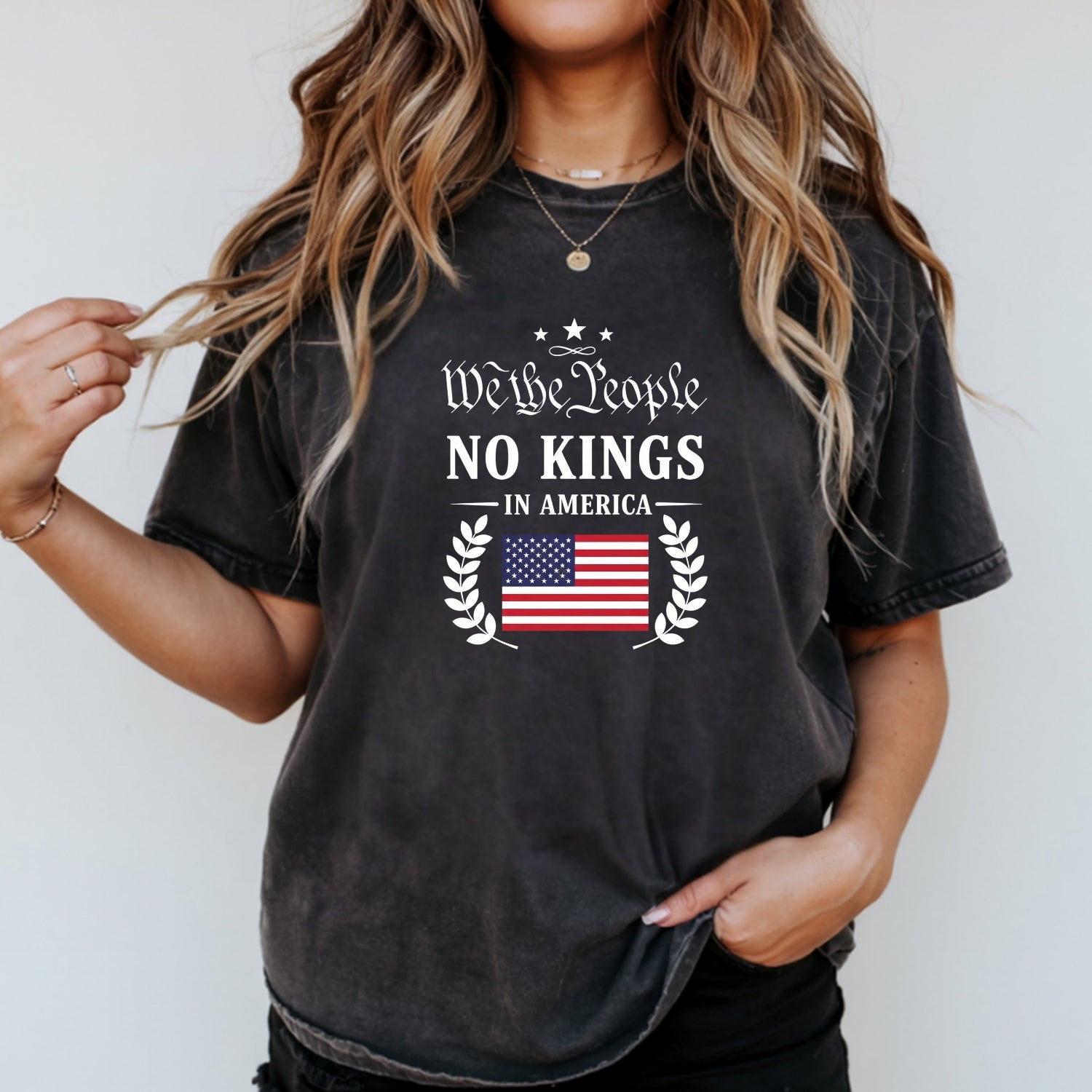 No Kings in America Tee – Liberty & Democracy Statement T-Shirt