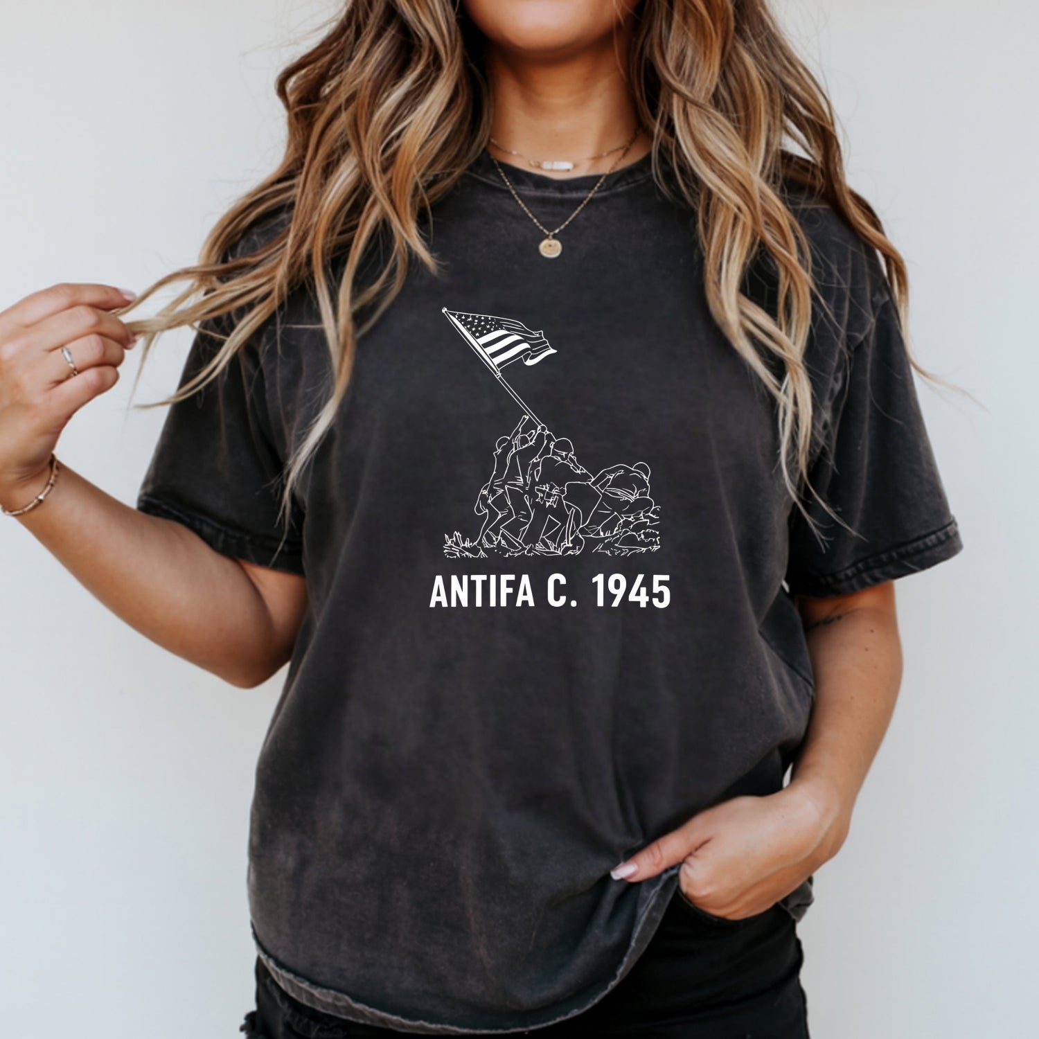 1945 Victory Shirt – Vintage USA Heritage Tee – Freedom and Unity Design