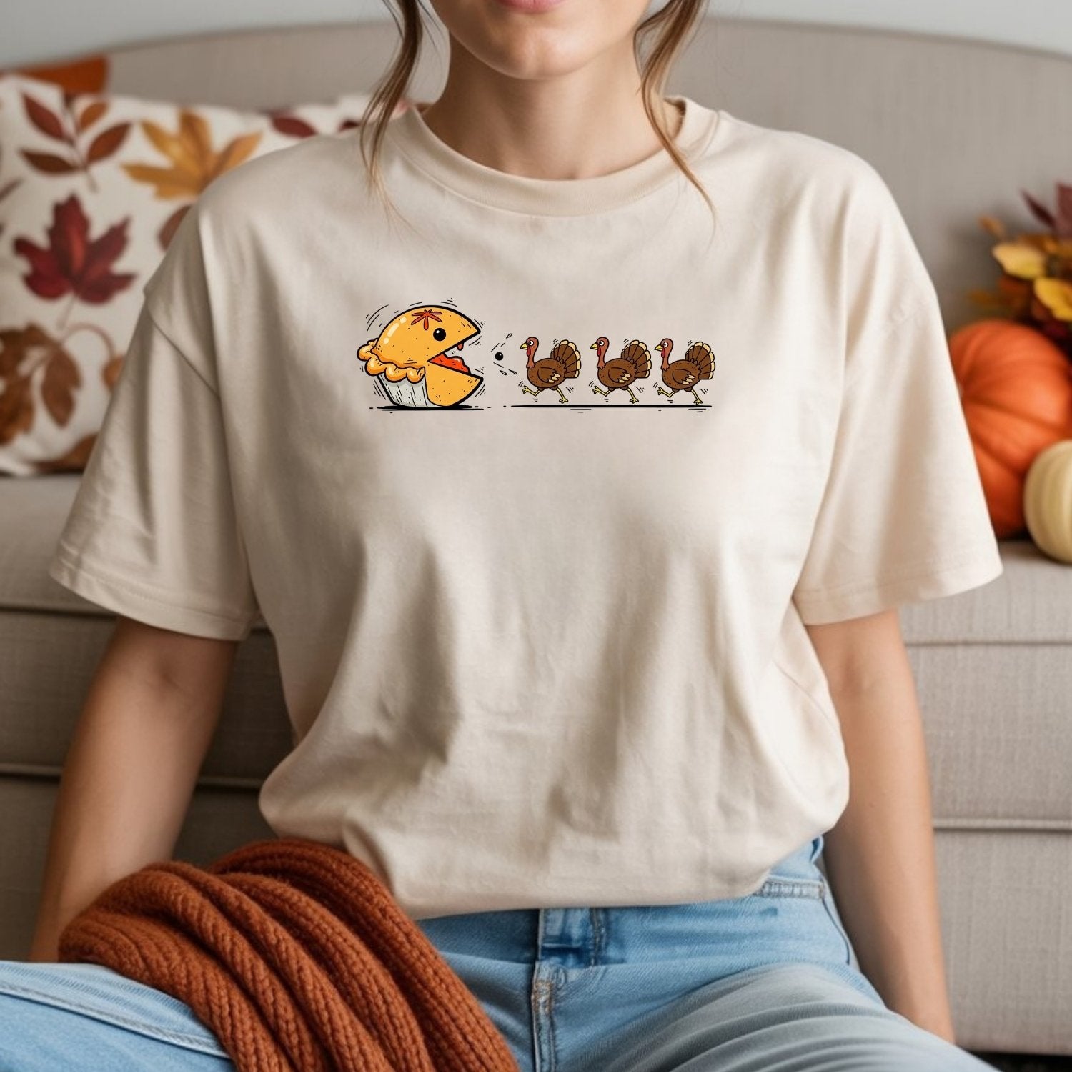 Funny Thanksgiving Shirt – Retro Pumpkin Pie Chasing Turkey Tee