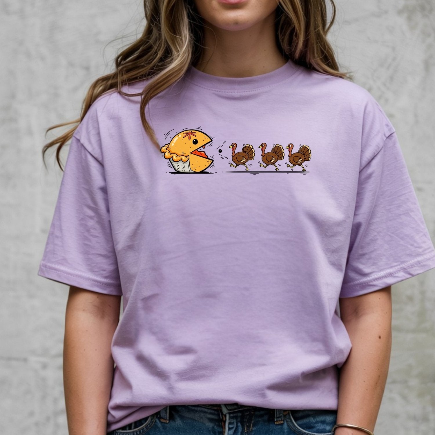Funny Thanksgiving Shirt – Retro Pumpkin Pie Chasing Turkey Tee