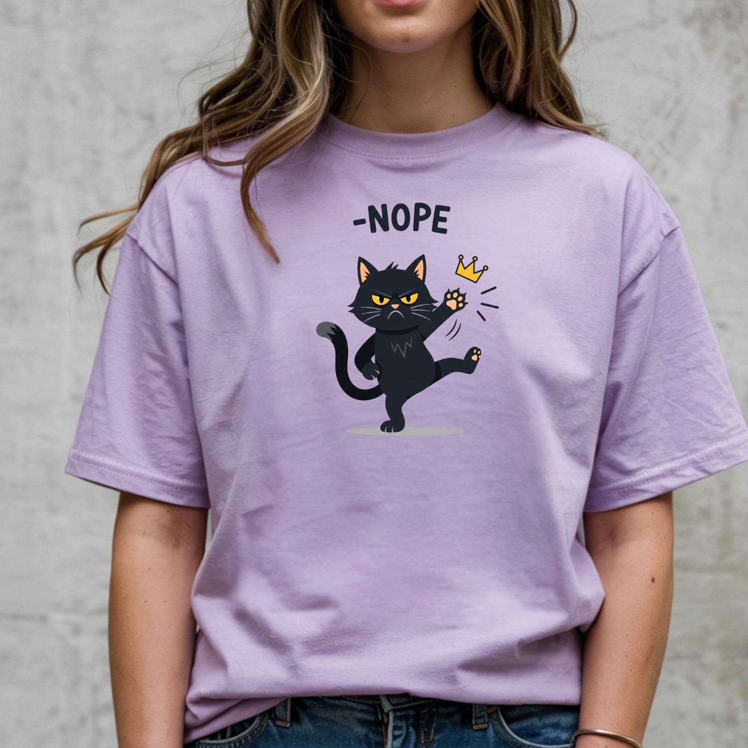 No Kings in America Black Cat T-Shirt – Funny Patriotic Meme Tee – Independence Graphic Top