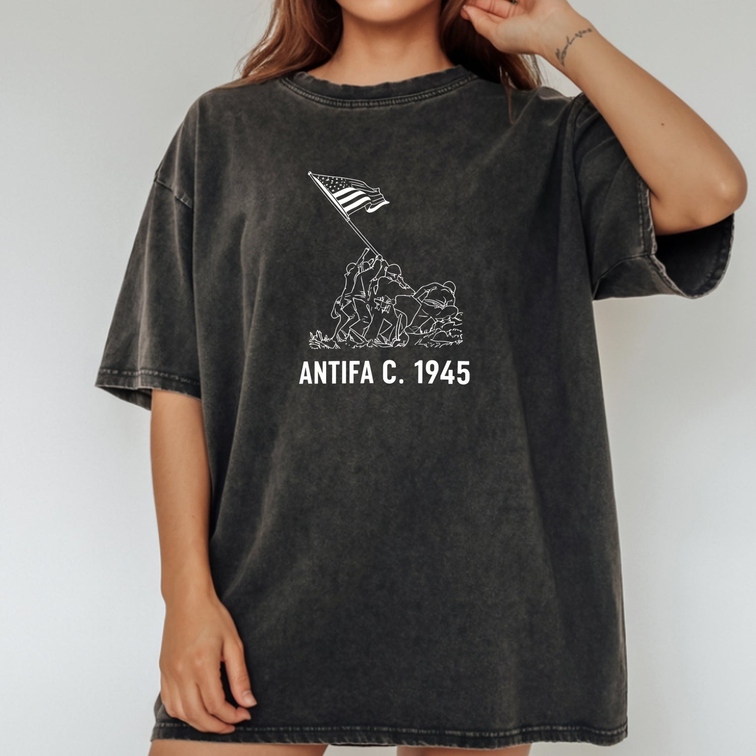 1945 Victory Shirt – Vintage USA Heritage Tee – Freedom and Unity Design