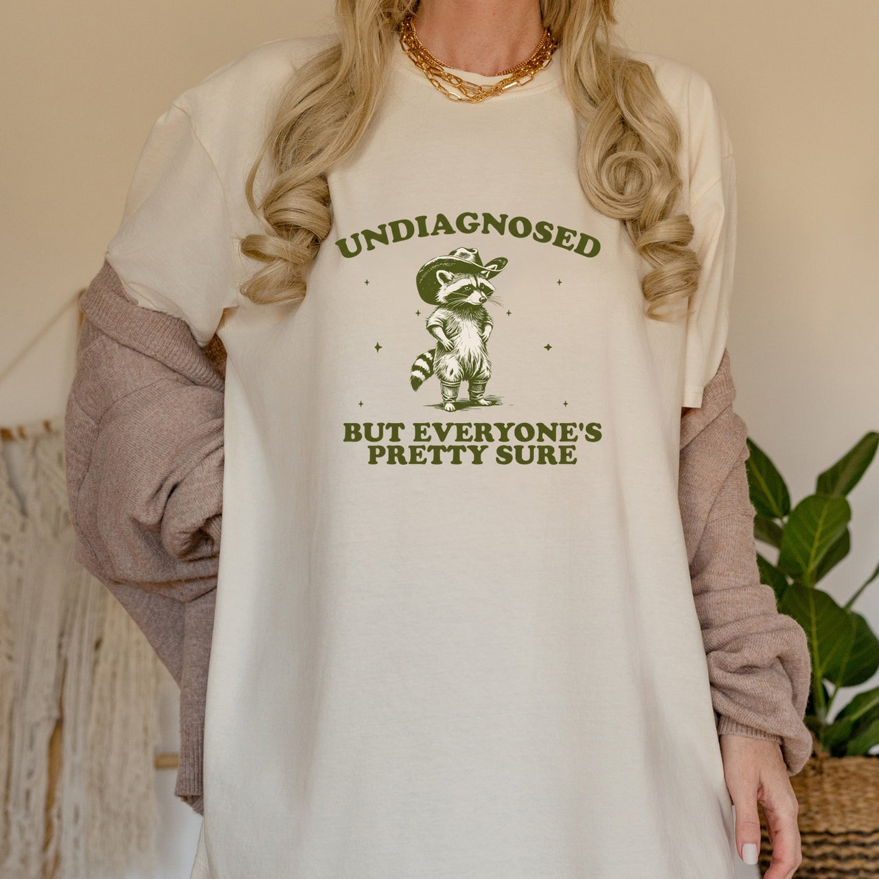 Undiagnosed but Everyone’s Pretty Sure T-Shirt – Funny Raccoon Tee – Vintage Cowboy Meme Design