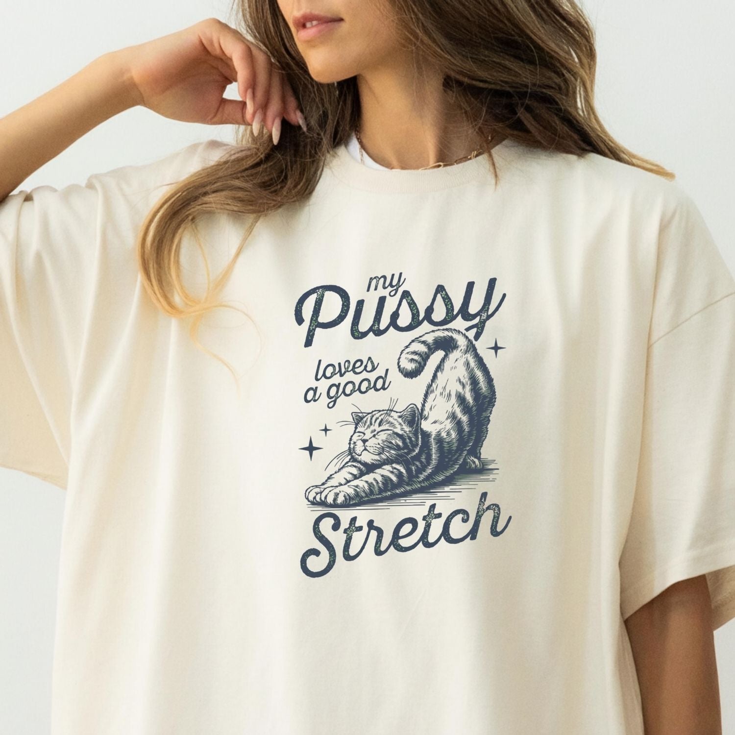 Cheeky Cat Shirt – Funny Stretching Cat Tee, Retro Humor Gift for Her