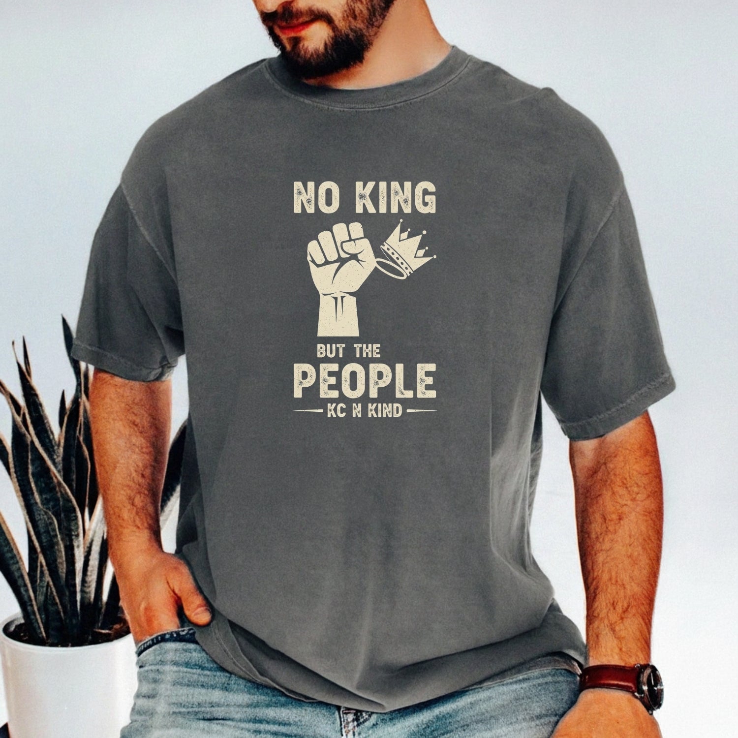 No Kings No Tyrants T-Shirt – Pro-Freedom Democracy Tee – Equality Graphic Shirt