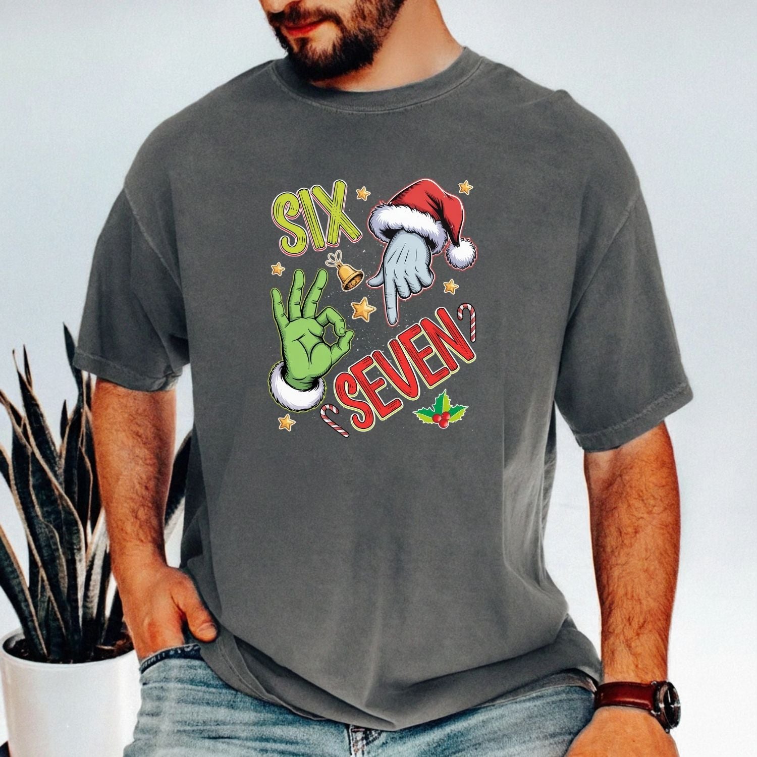 6 7 Christmas T-Shirt – Funny Santa Meme Holiday Tee