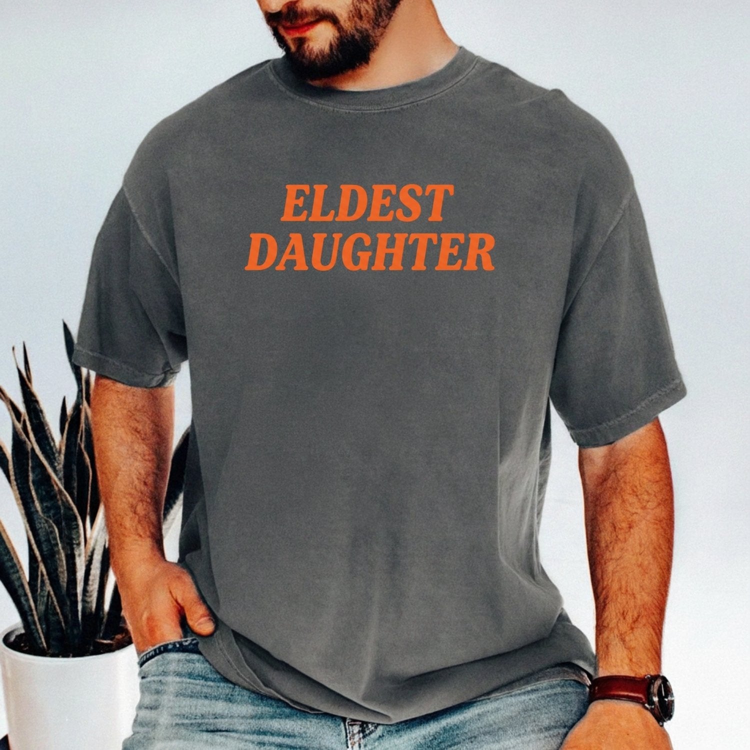 Retro Eldest Daughter Tee – Funny Aesthetic Graphic Shirt