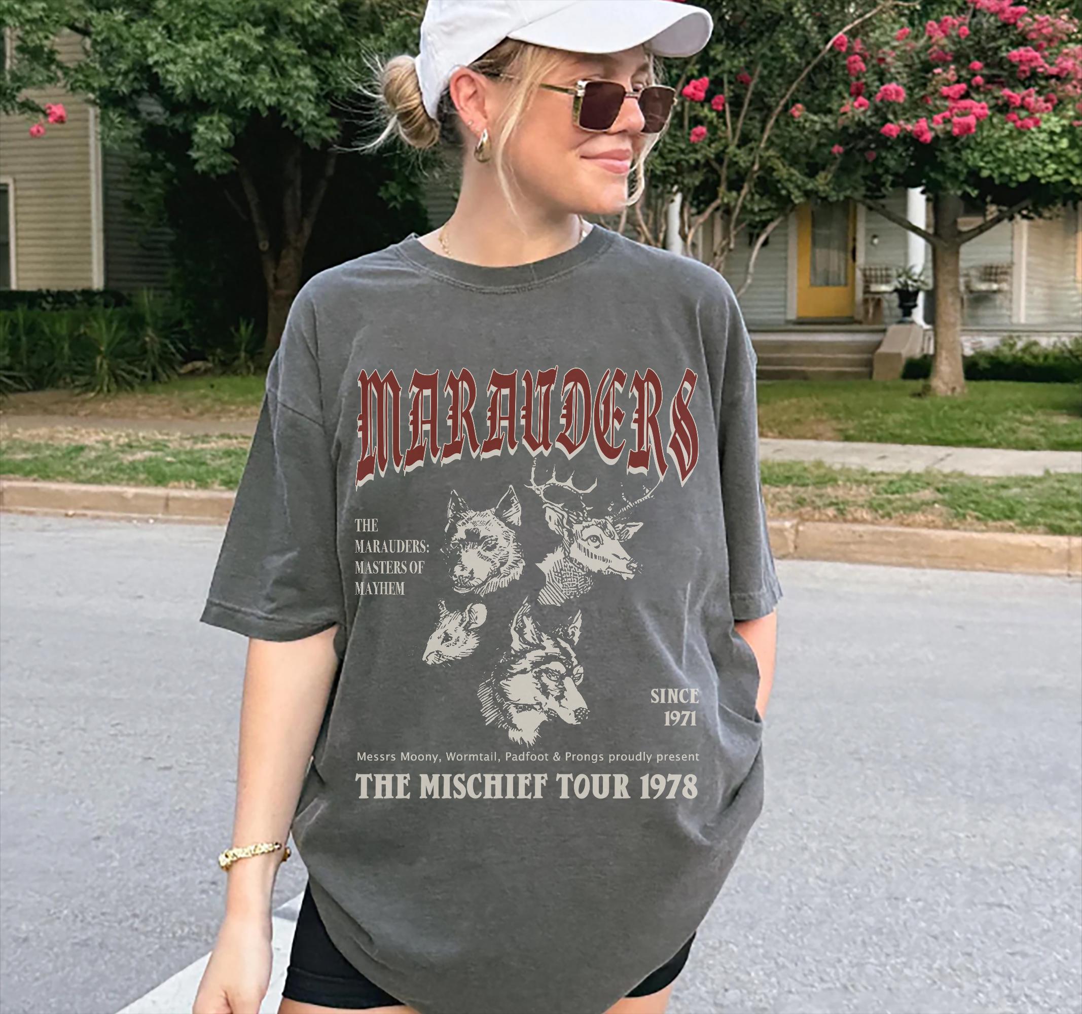 70s Wizards Marauders World Tour Tee Vintage Potter Graphic T-Shirt Subtle HP Aesthetic