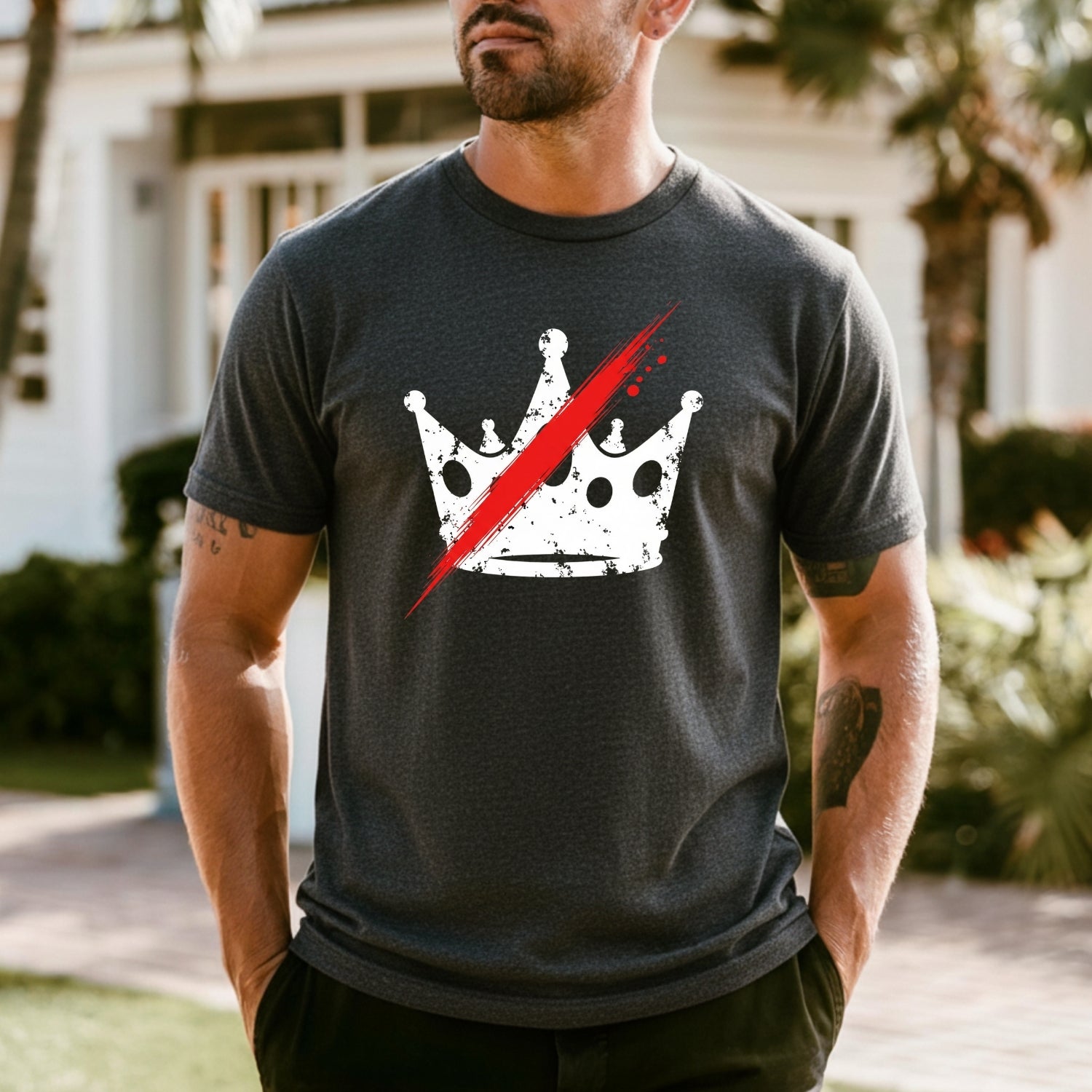 No Kings in America T-Shirt – Crown Graphic Tee Freedom Statement Shirt