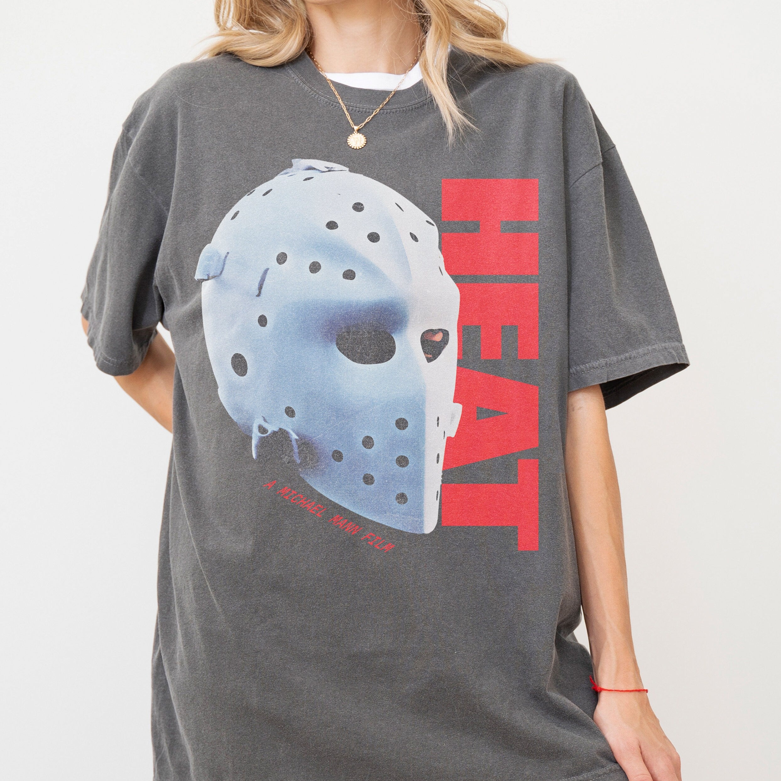 Retro 90s Action Graphic Tee – Heat-Inspired Hockey Mask T-Shirt