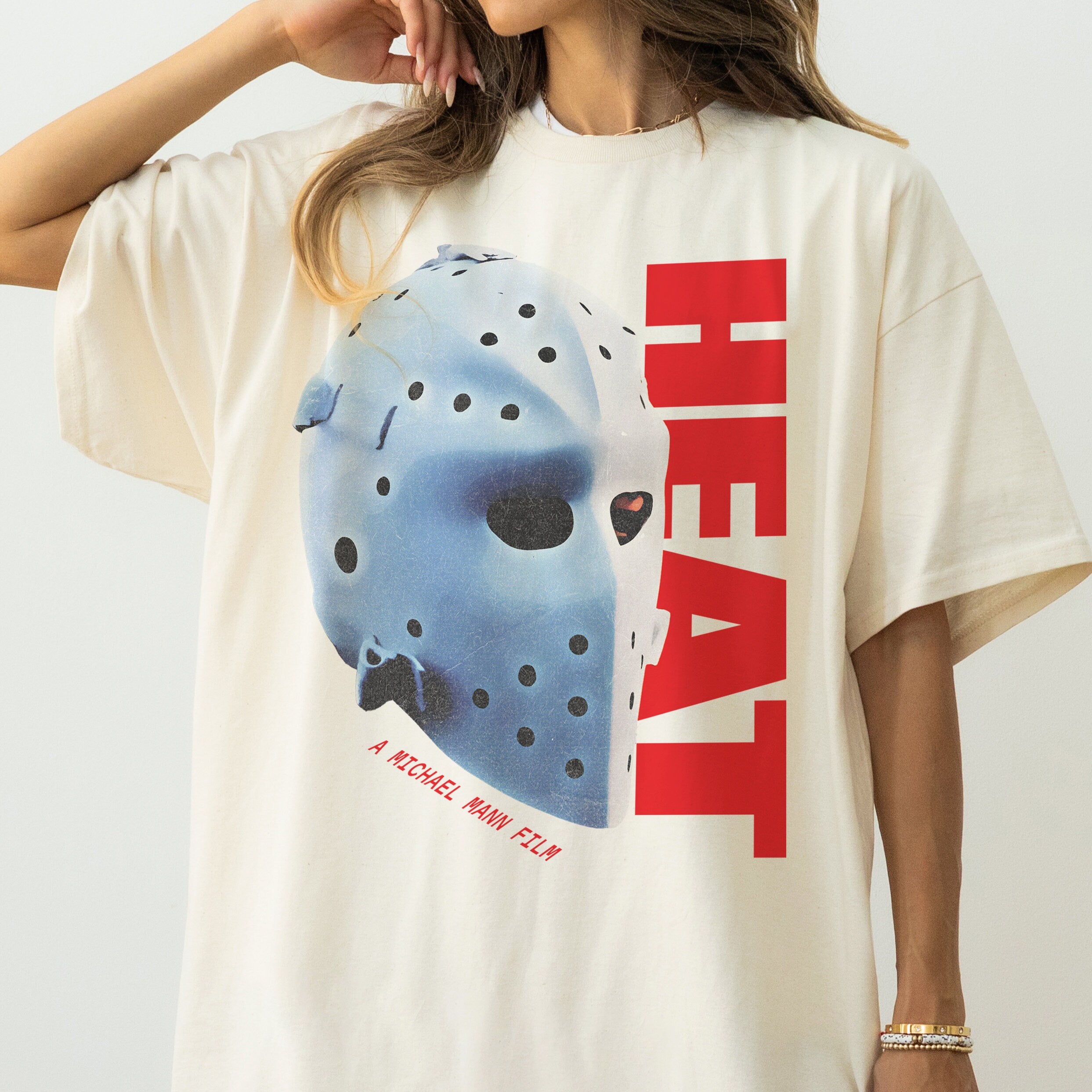 Retro 90s Action Graphic Tee – Heat-Inspired Hockey Mask T-Shirt