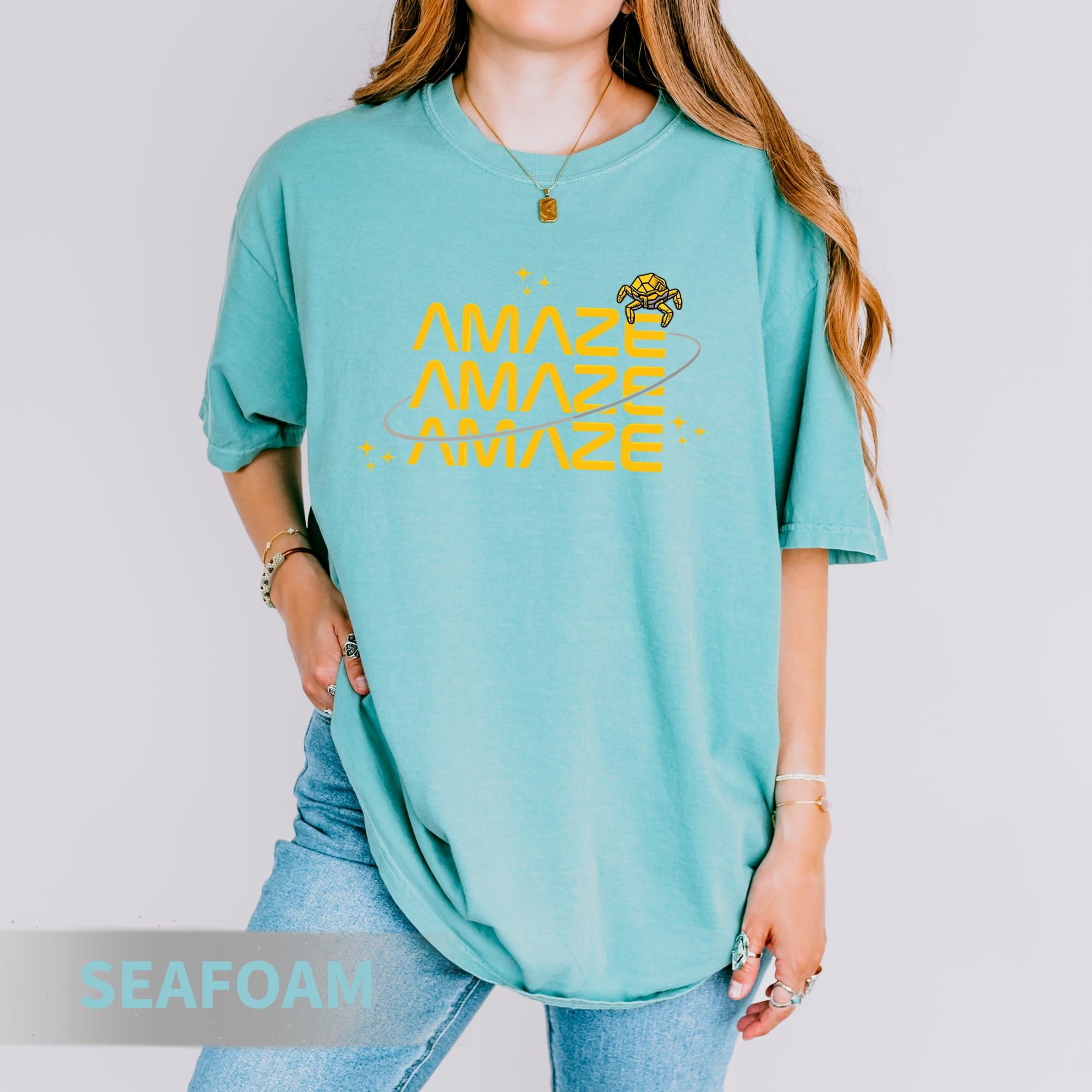 Amaze Amaze Amaze Graphic T-Shirt – Sci-Fi Reader Space Fan Gift Tee