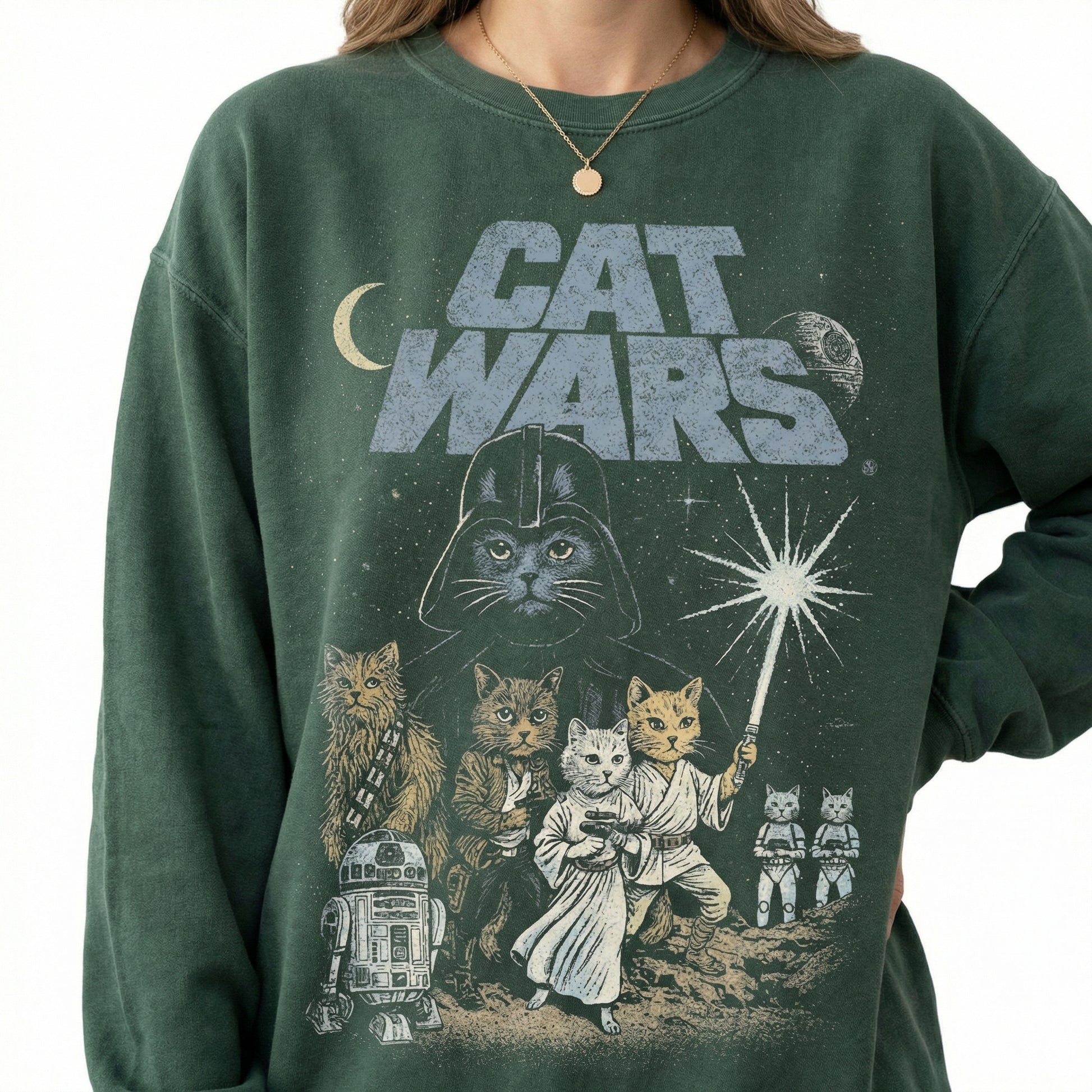 Cat Wars Vintage 90s Graphic T-Shirt – Retro Space Cat Sci-Fi Tee – Funny Cat Lover Gift