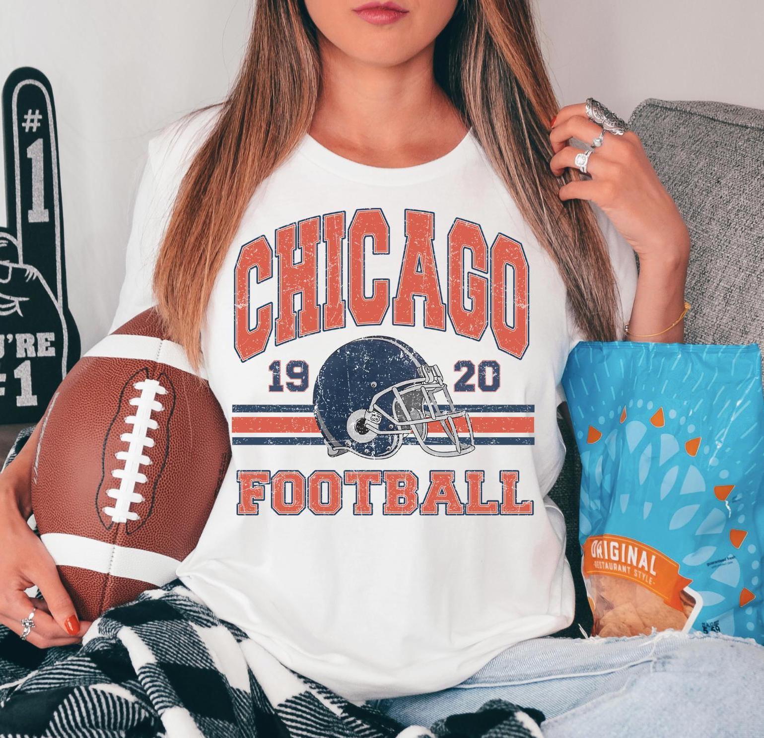 Chicago Football 1920s Graphic Sweatshirt – Retro Sports Fan Crewneck