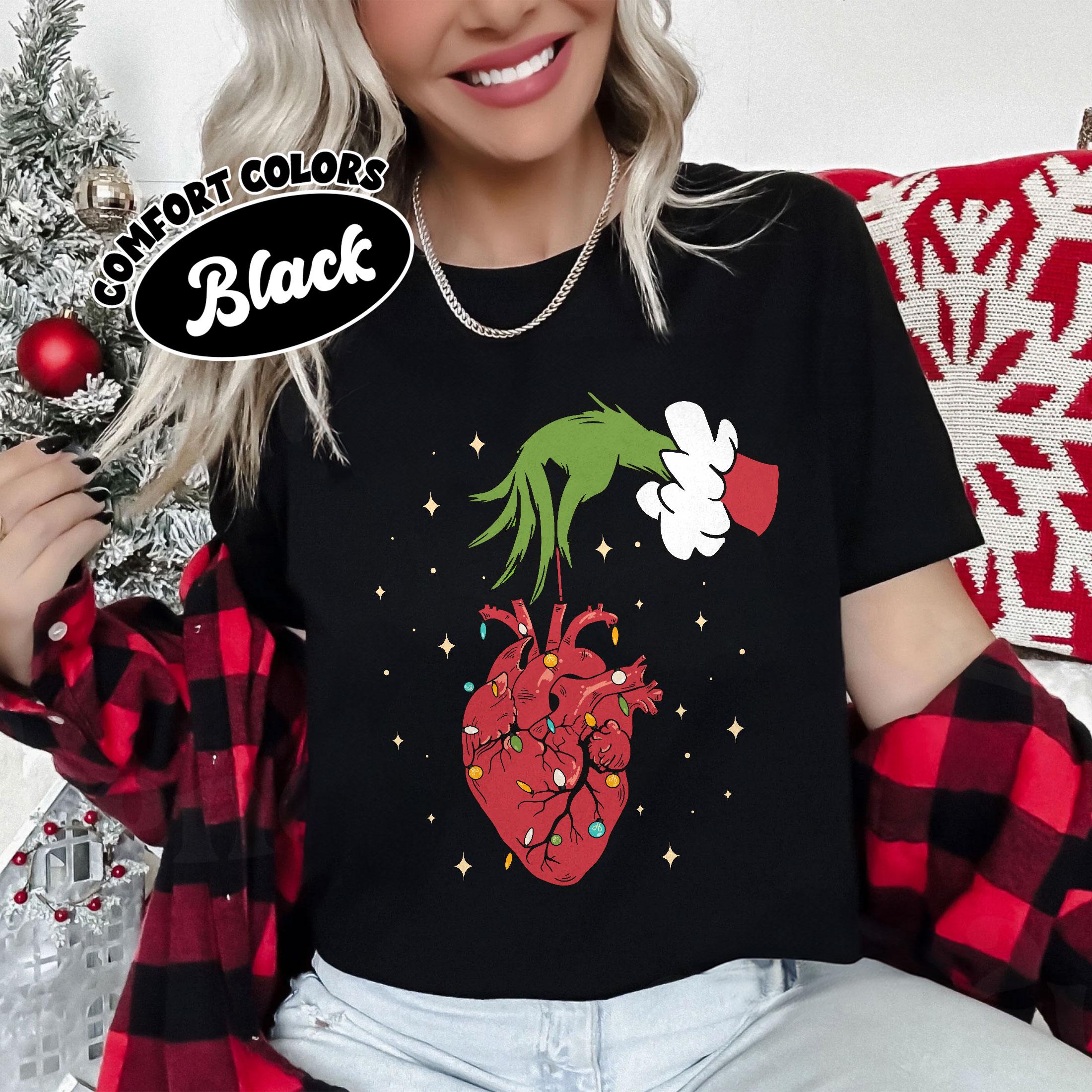 Christmas Cardiac Nurse Shirt – Heart Anatomy Holiday T-Shirt, Funny ICU Nurse Gift