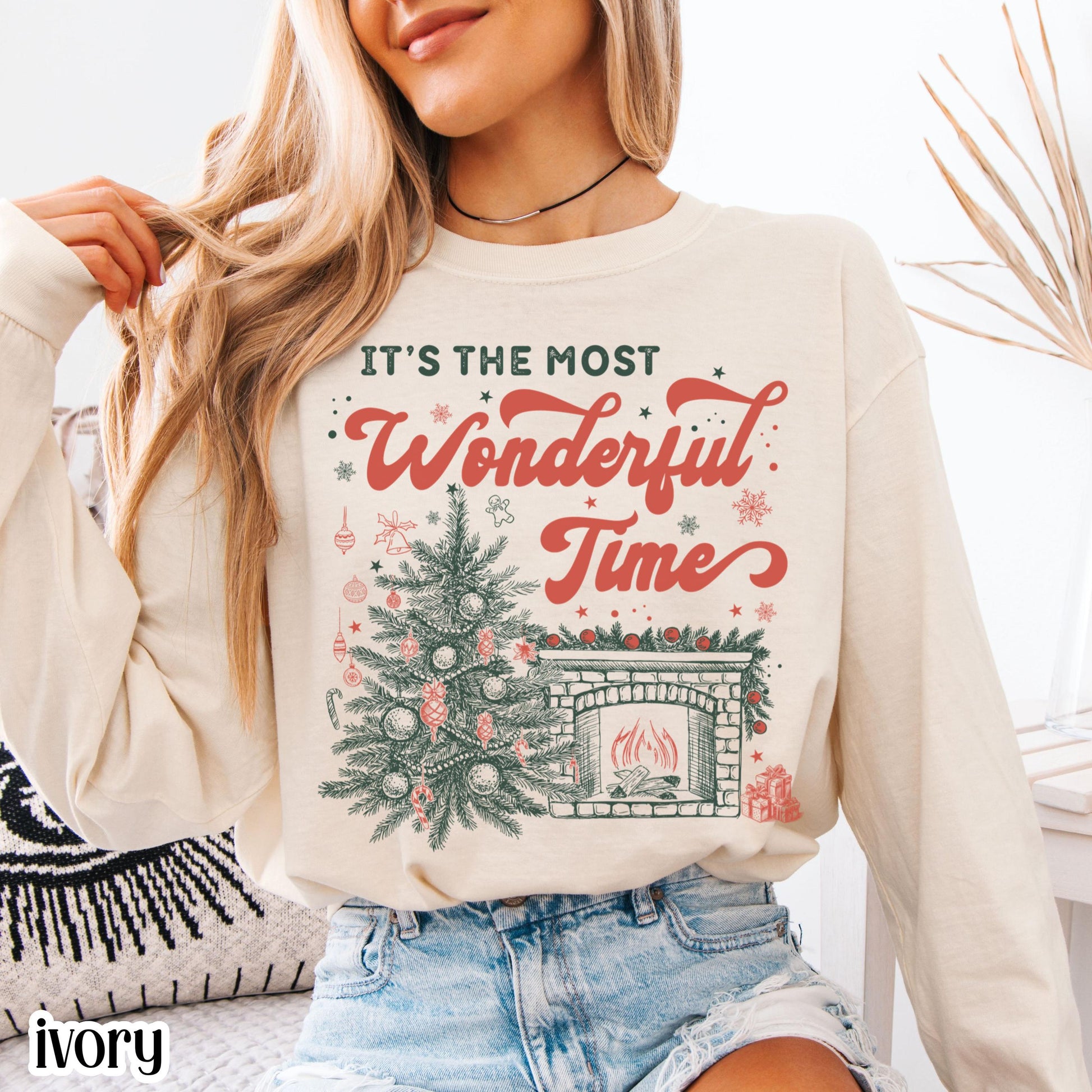 Christmas Long Sleeve Shirt – Wonderful Time of Year Holiday Tee, Festive Christmas Tree Reader Graphic Top for Women