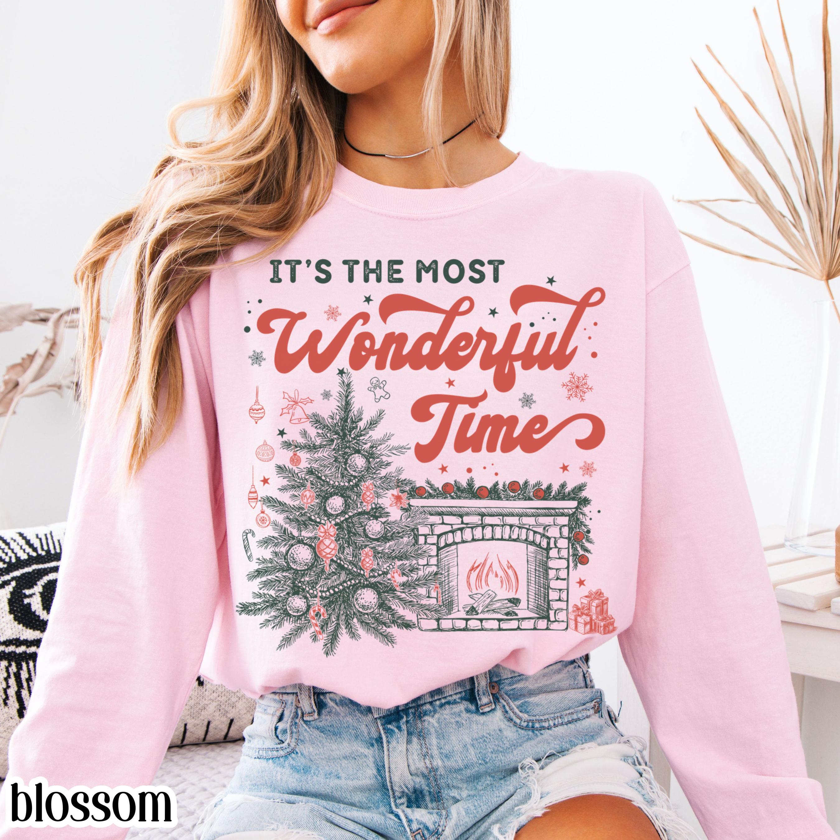 Christmas Long Sleeve Shirt – Wonderful Time of Year Holiday Tee, Festive Christmas Tree Reader Graphic Top for Women