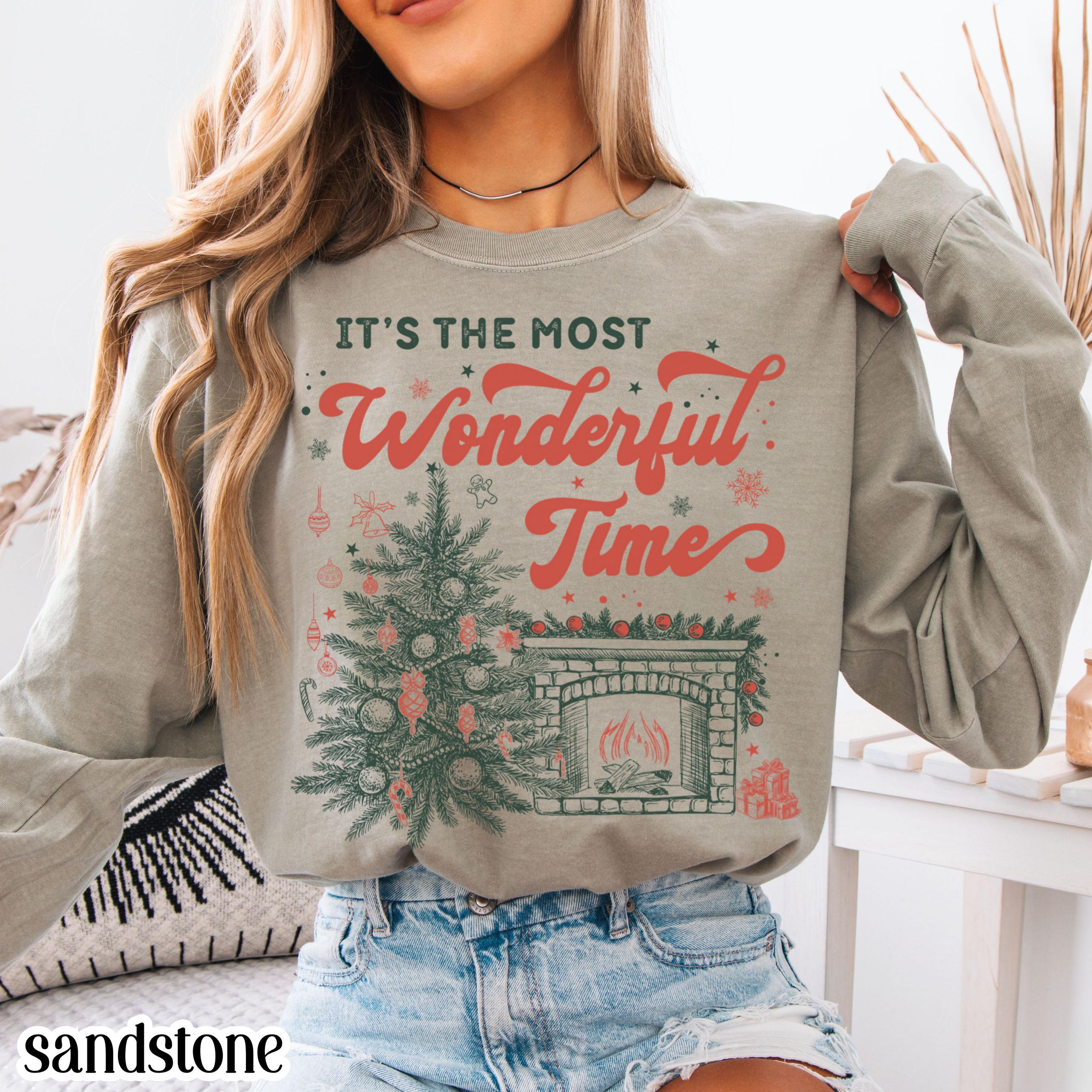 Christmas Long Sleeve Shirt – Wonderful Time of Year Holiday Tee, Festive Christmas Tree Reader Graphic Top for Women