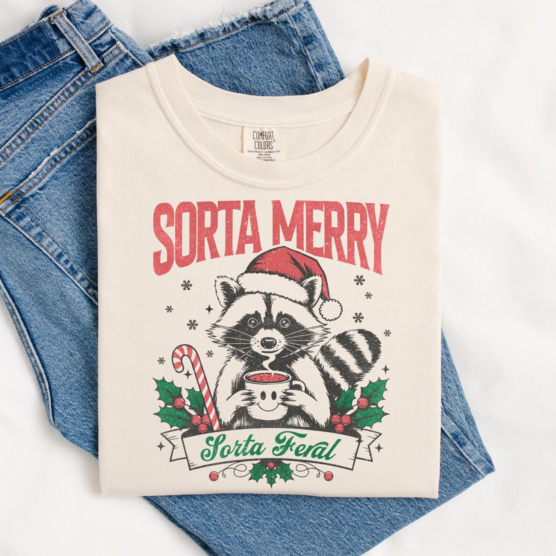 Christmas Raccoon T-Shirt – Sorta Merry Sorta Feral Funny Holiday Tee