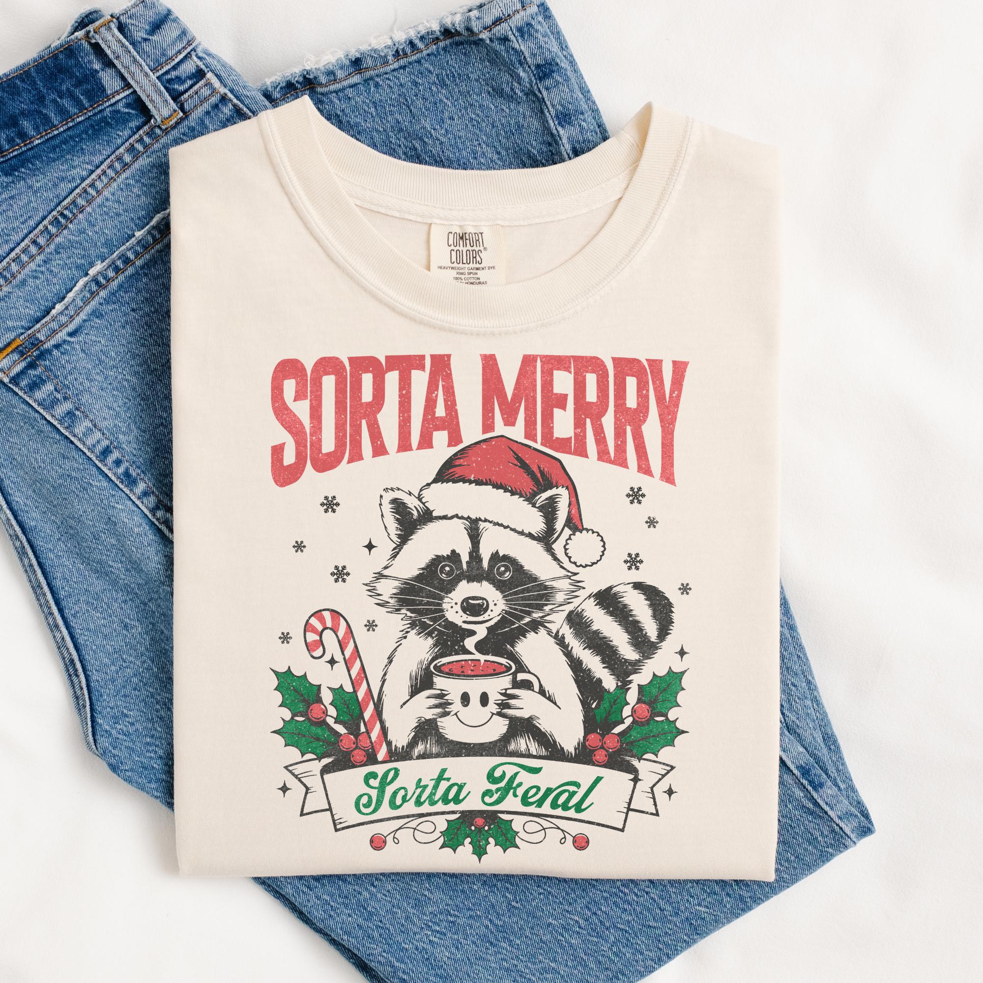 Christmas Raccoon T-Shirt – Sorta Merry Sorta Feral Funny Holiday Tee