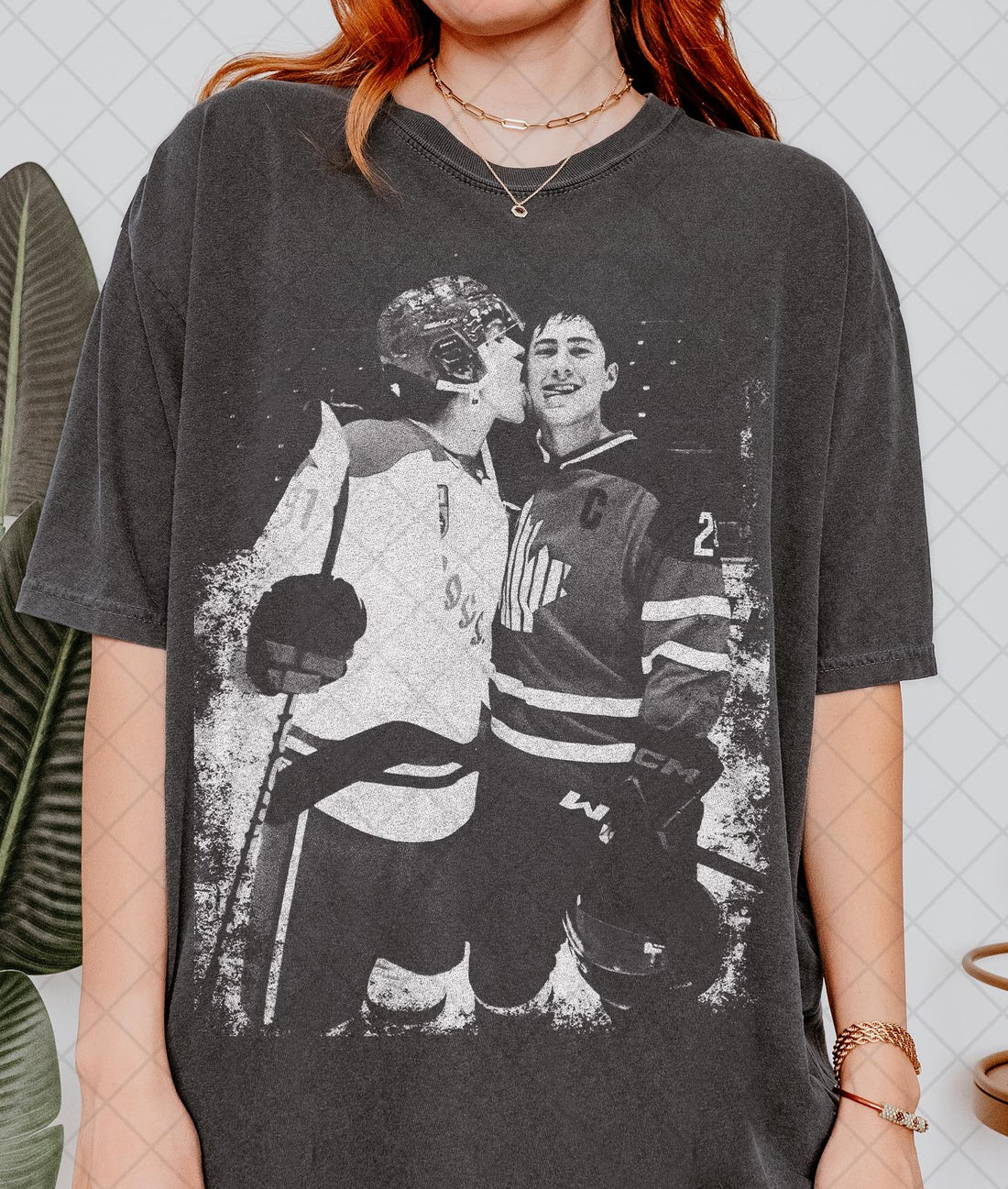 Hudson Williams Connor Storrie Shirt – Unisex Vintage Gift T-Shirt for Women & Men