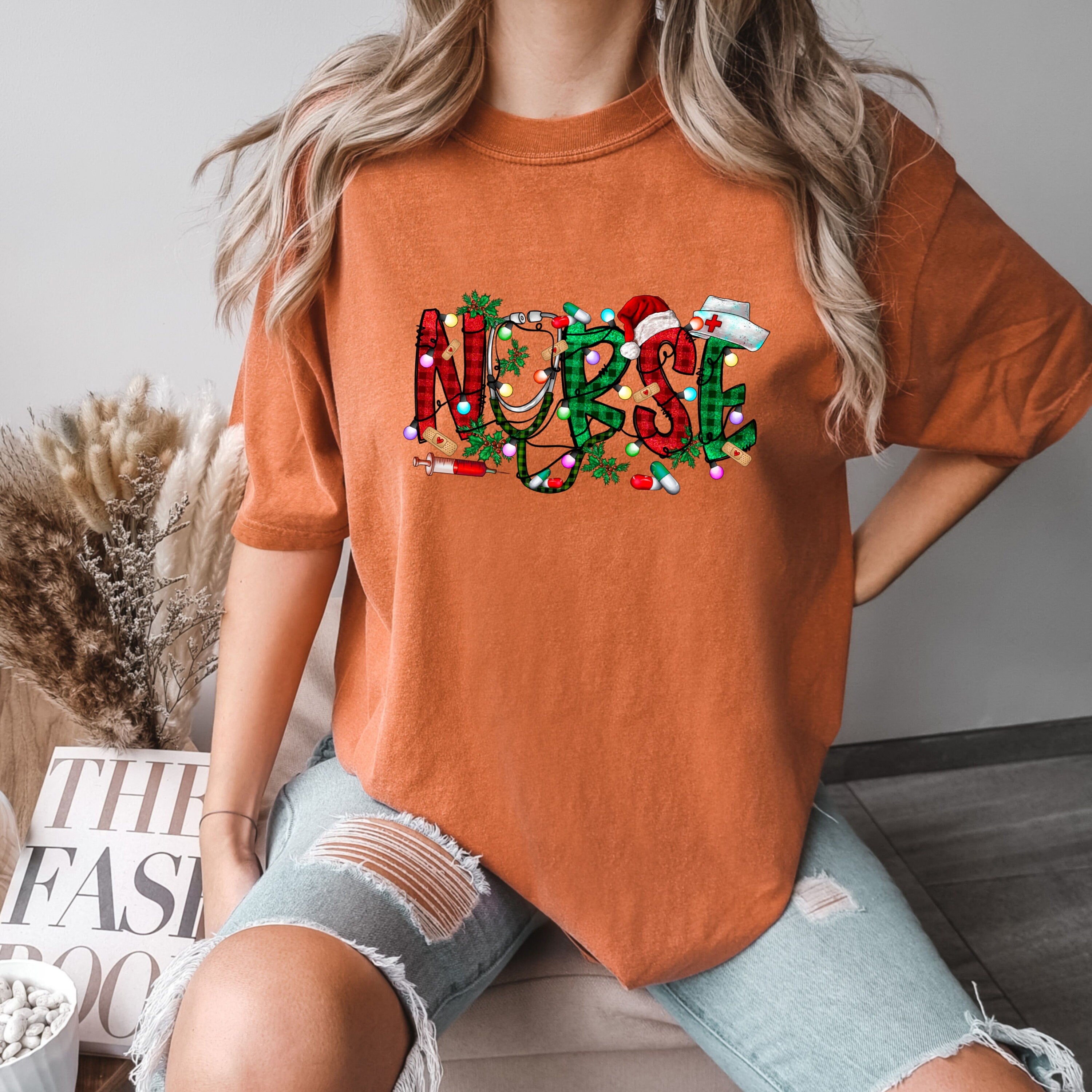 Nurse Christmas Shirt – Christmas Nurse Shift Tee – Nurse Gift for Women – Funny Christmas Shirt