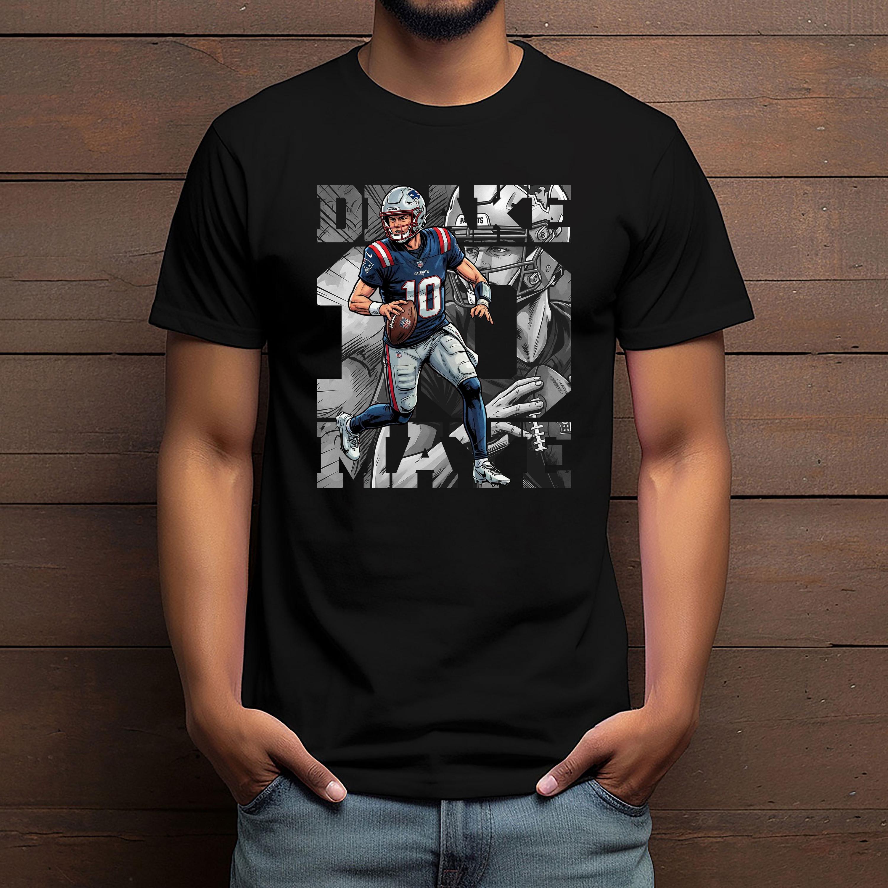 Comic Style Drake Football Graphic T-Shirt – Retro Sports Fan Unisex Tee