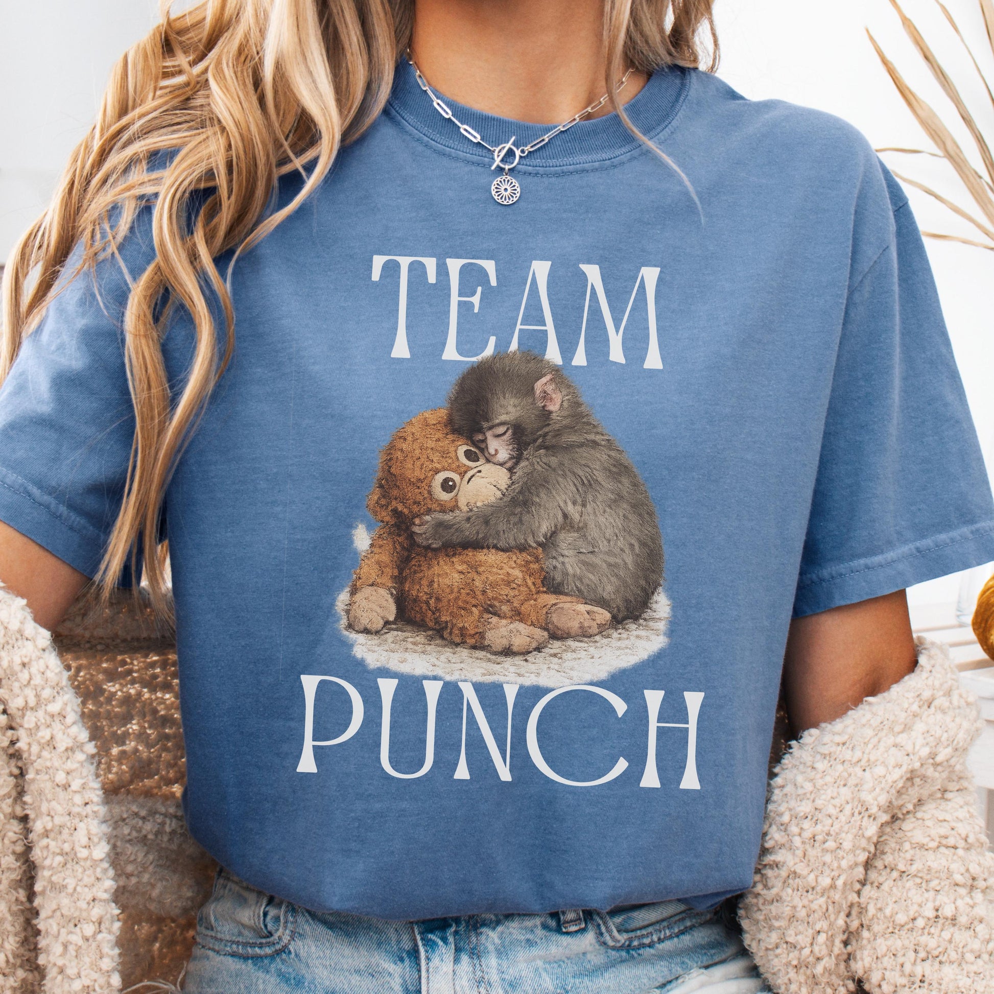 Cute Baby Monkey Graphic T-Shirt – Funny Animal Lover Unisex Tee